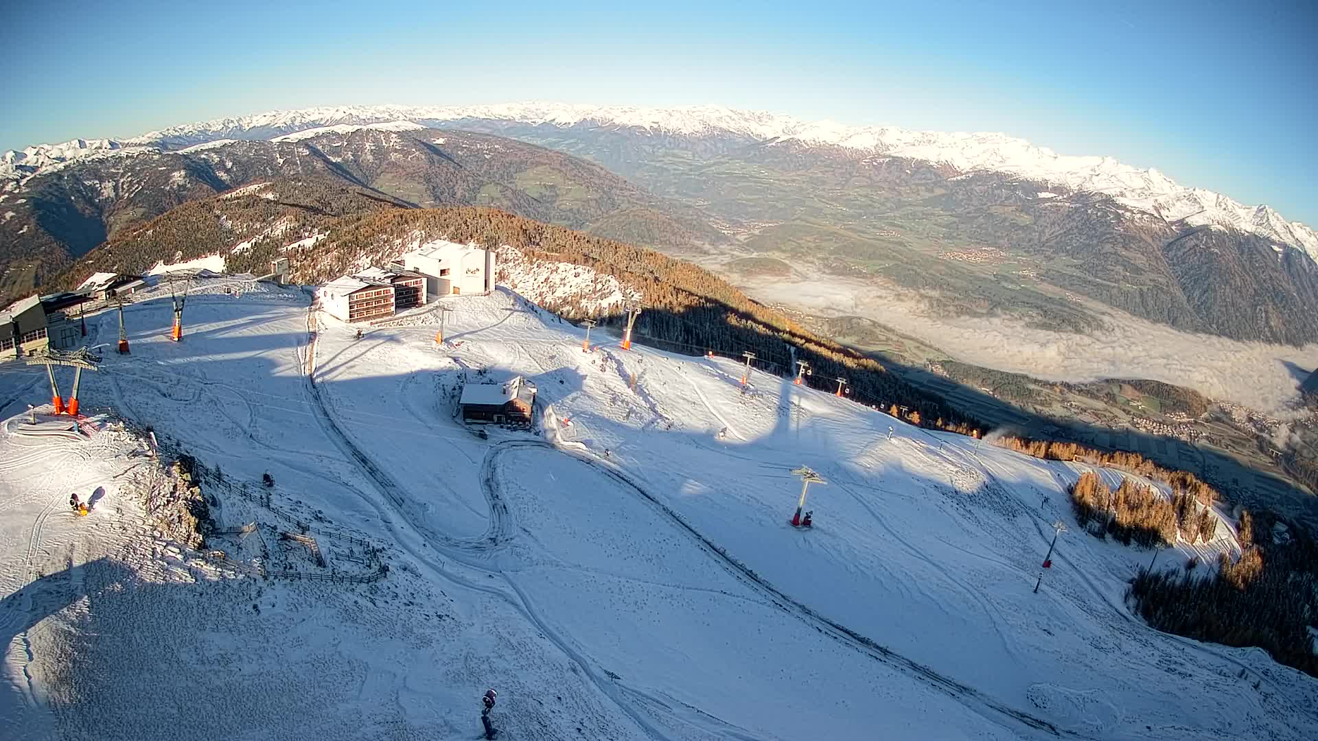 Skigebiet Kronplatz Gipfel | Blick auf Bruneck