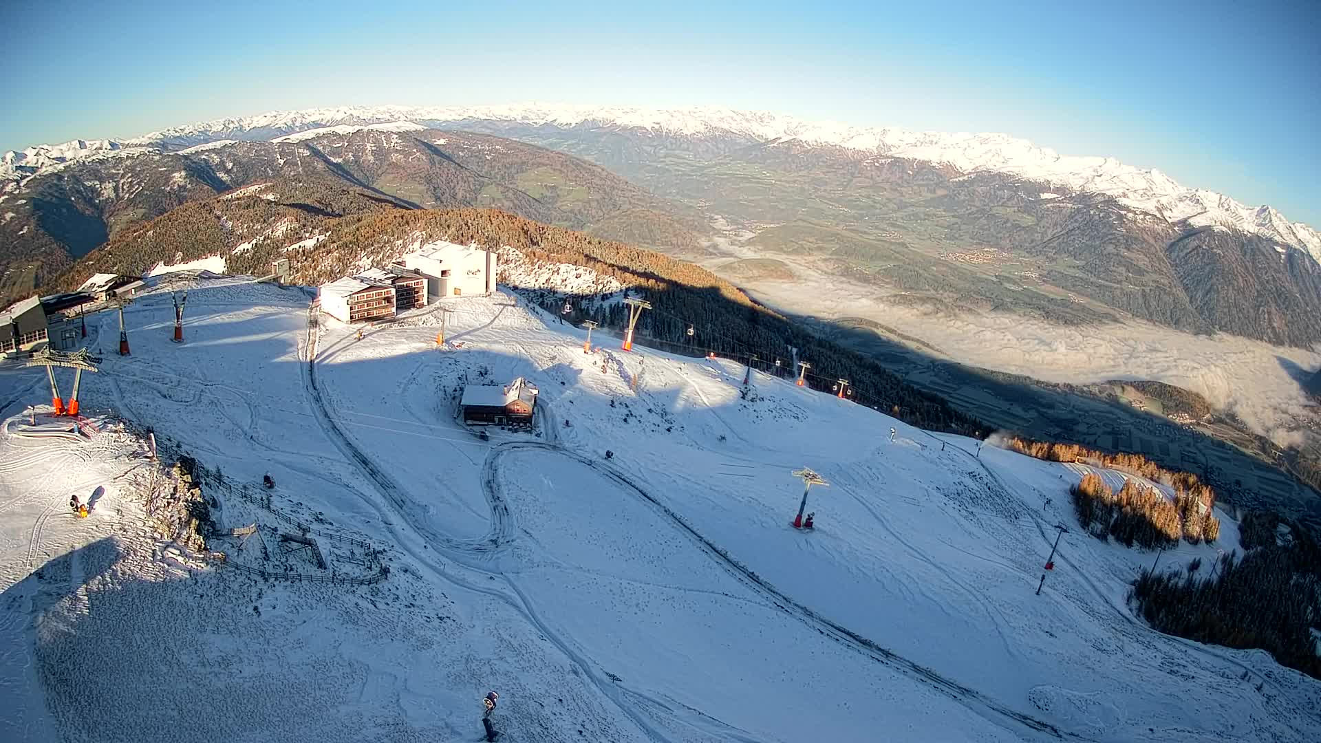 Skigebiet Kronplatz Gipfel | Blick auf Bruneck