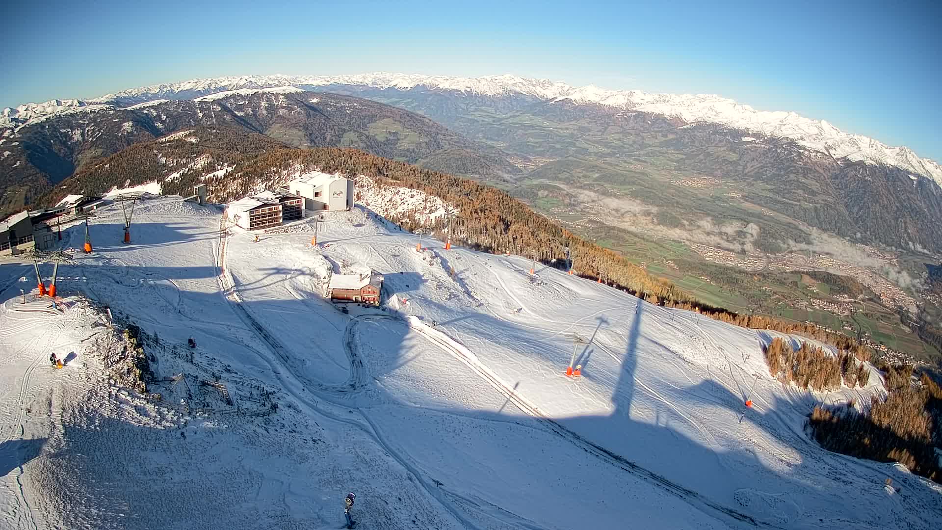 Stazione sciistica di Plan de Corones | vista su Brunico