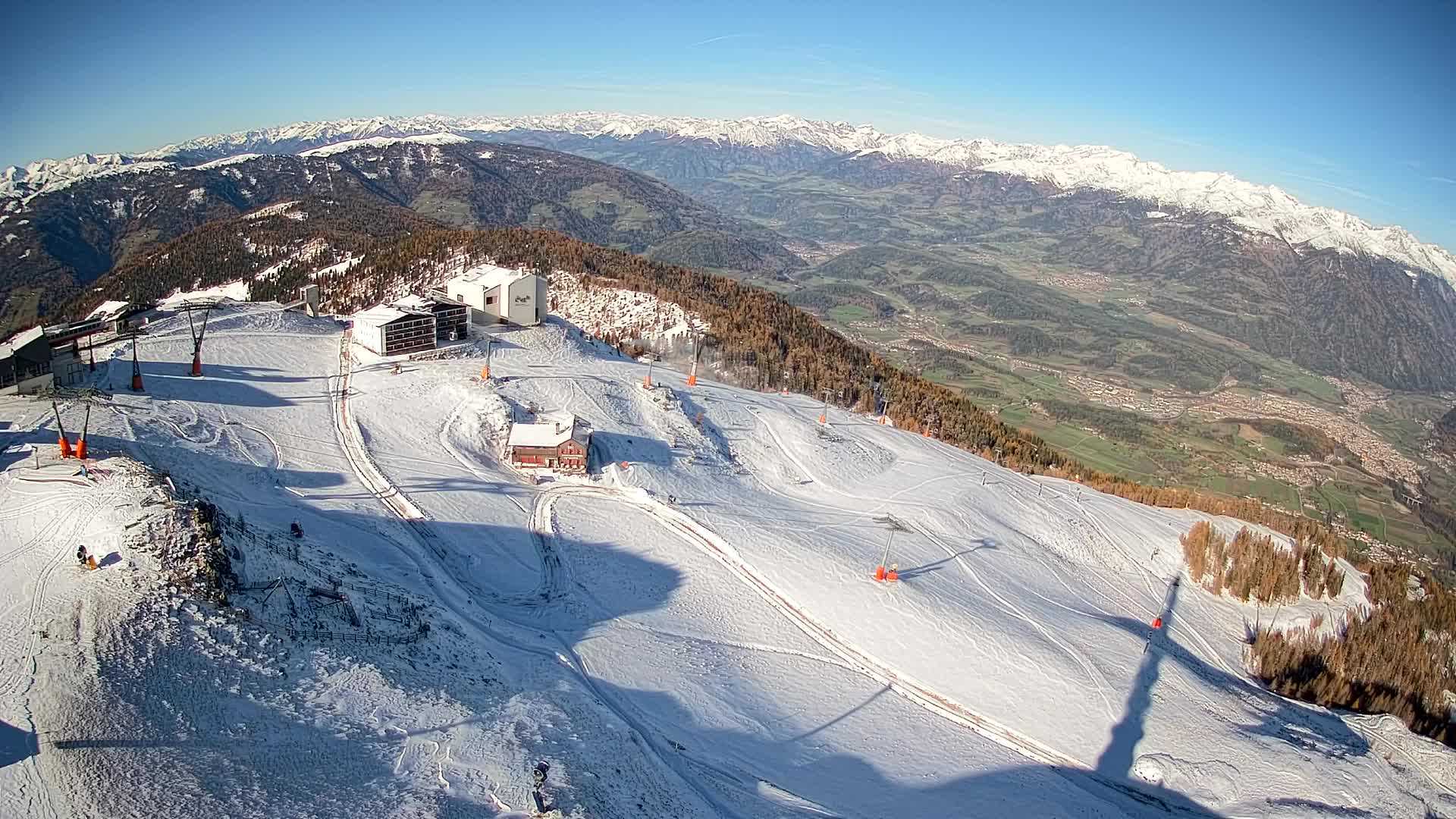 Stazione sciistica di Plan de Corones | vista su Brunico