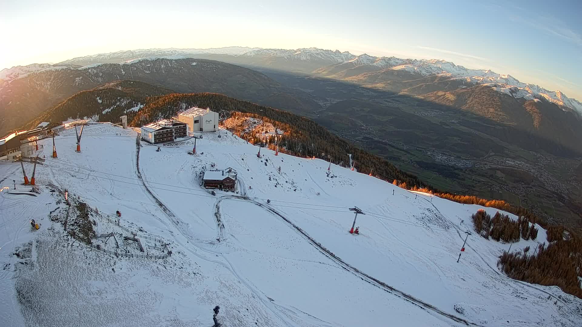 Station de ski Kronplatz sommet | vue sur Brunico