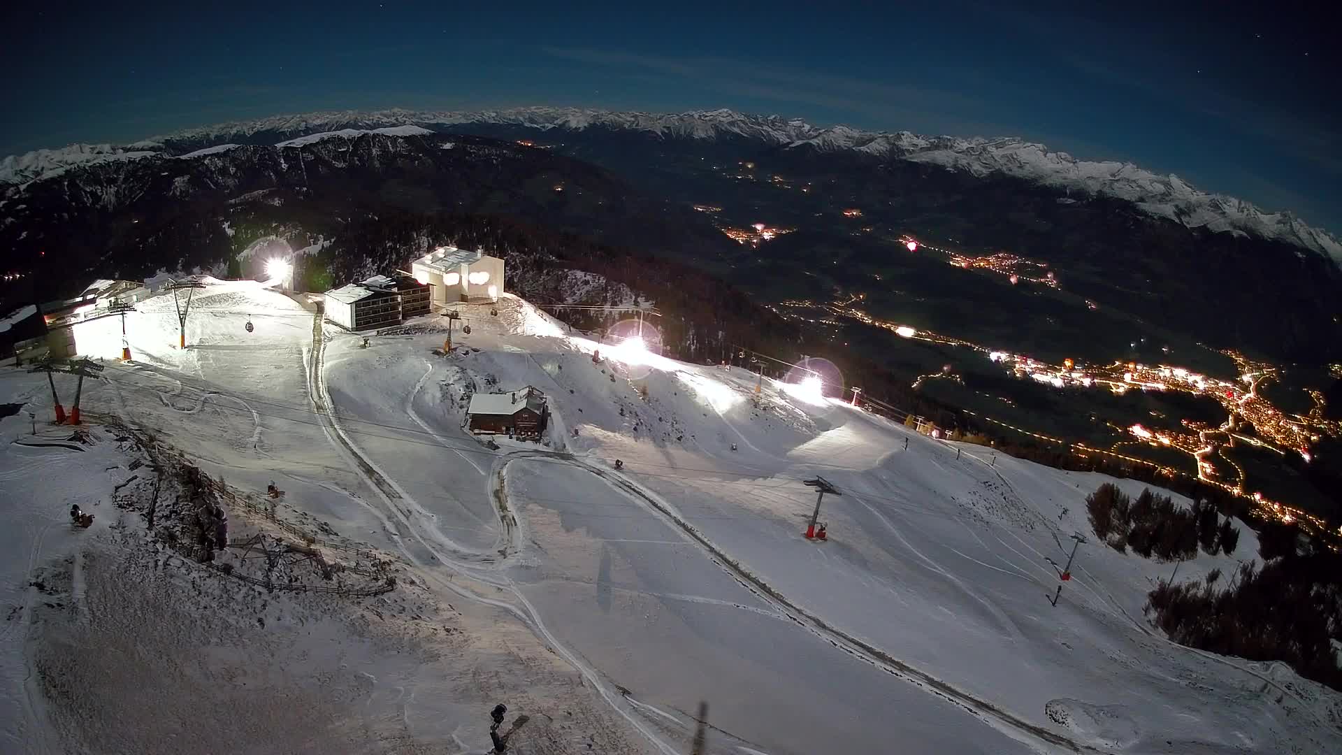 Kronplatz peak Ski resort | view to Bruneck