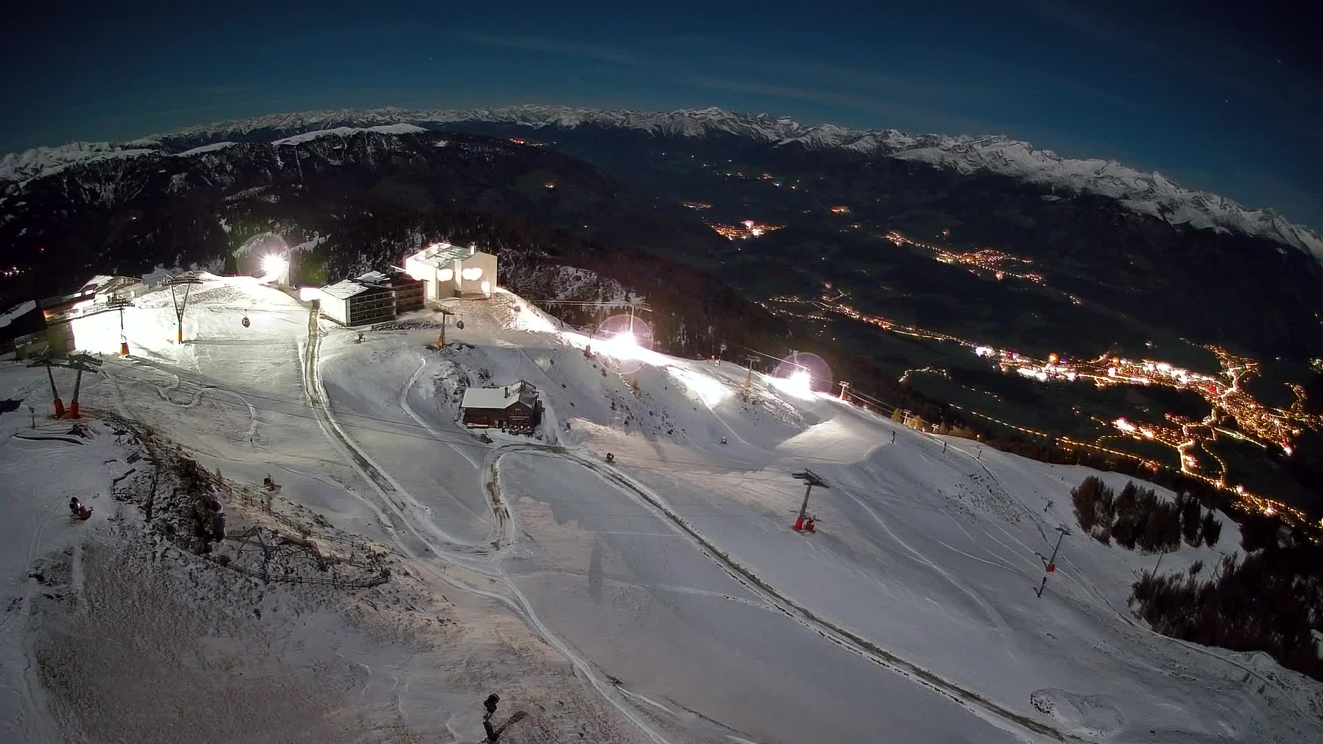 Kronplatz peak Ski resort | view to Bruneck