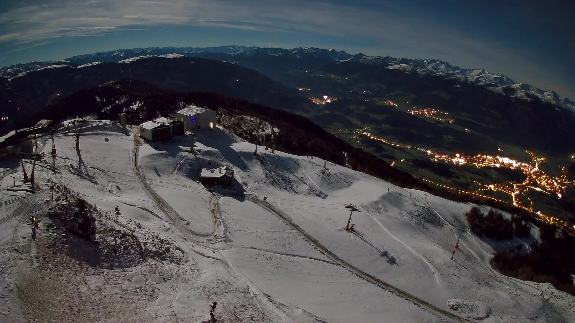 Kronplatz peak Ski resort | view to Bruneck