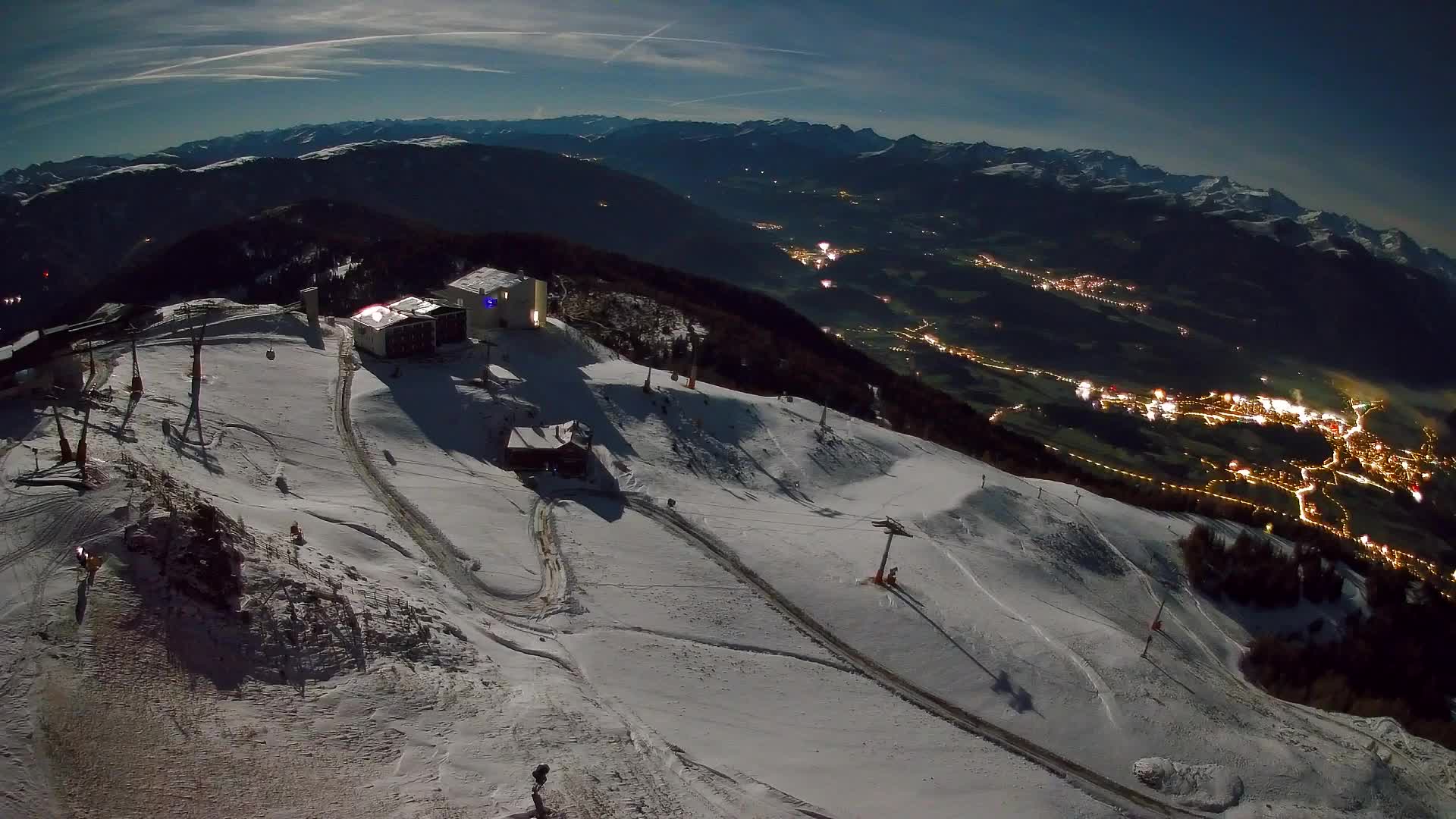 Kronplatz peak Ski resort | view to Bruneck