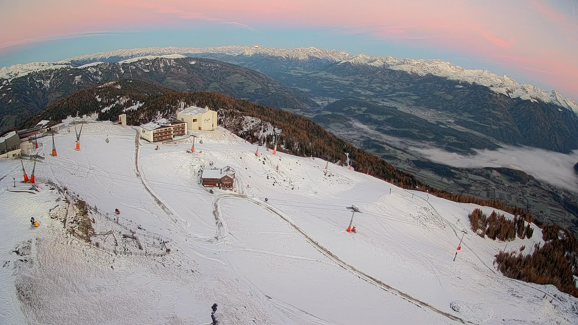 Station de ski Kronplatz sommet | vue sur Brunico