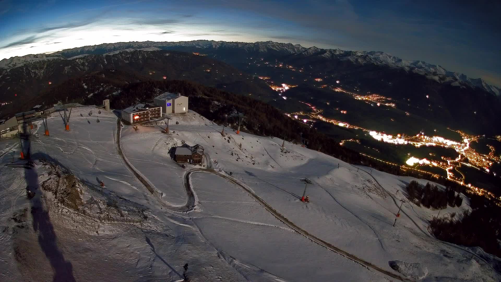 Stazione sciistica di Plan de Corones | vista su Brunico