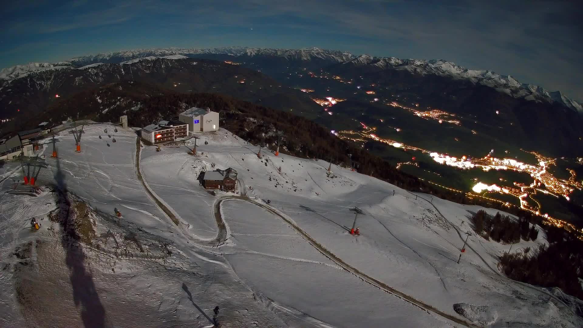 Station de ski Kronplatz sommet | vue sur Brunico
