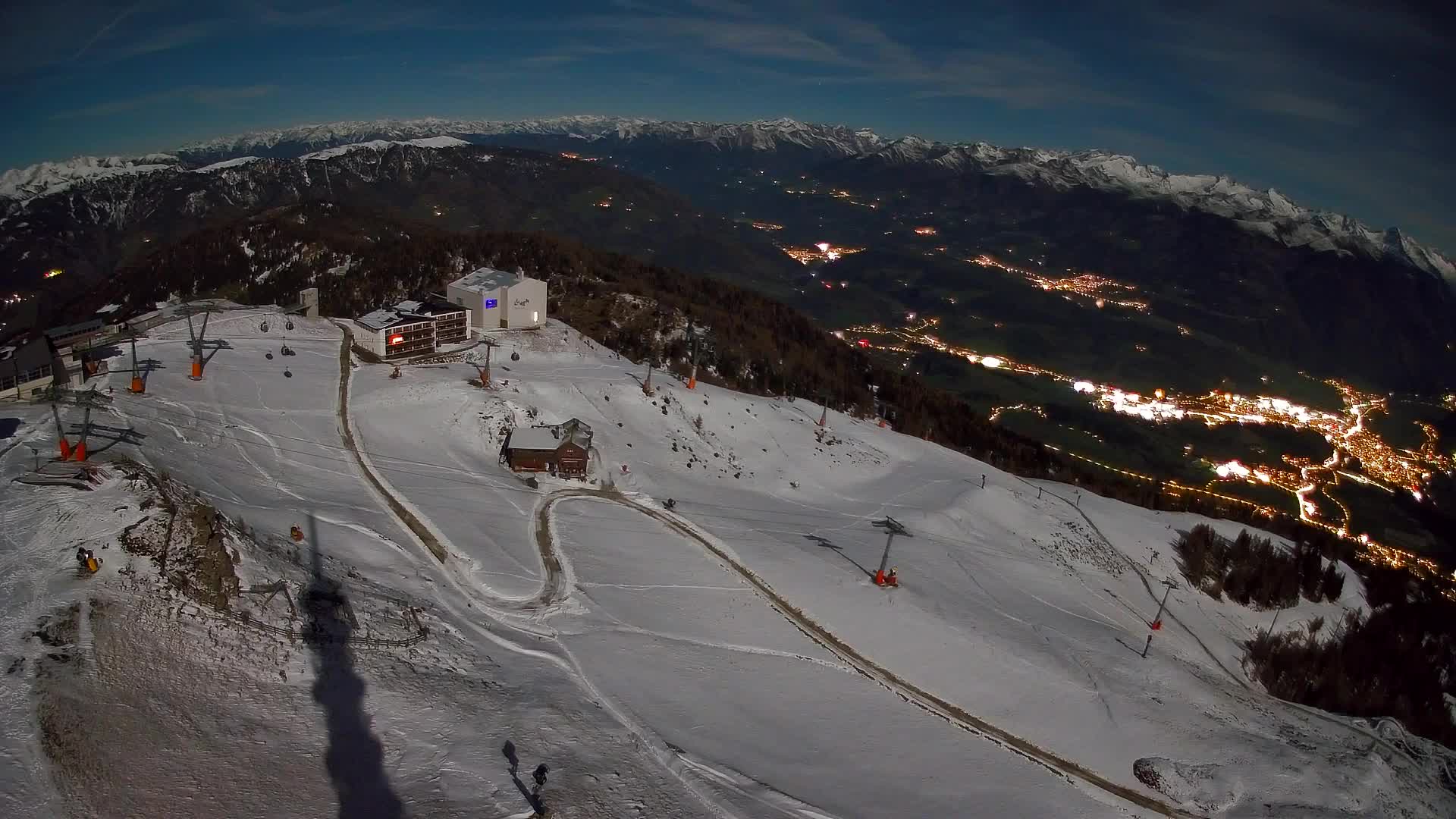 Station de ski Kronplatz sommet | vue sur Brunico