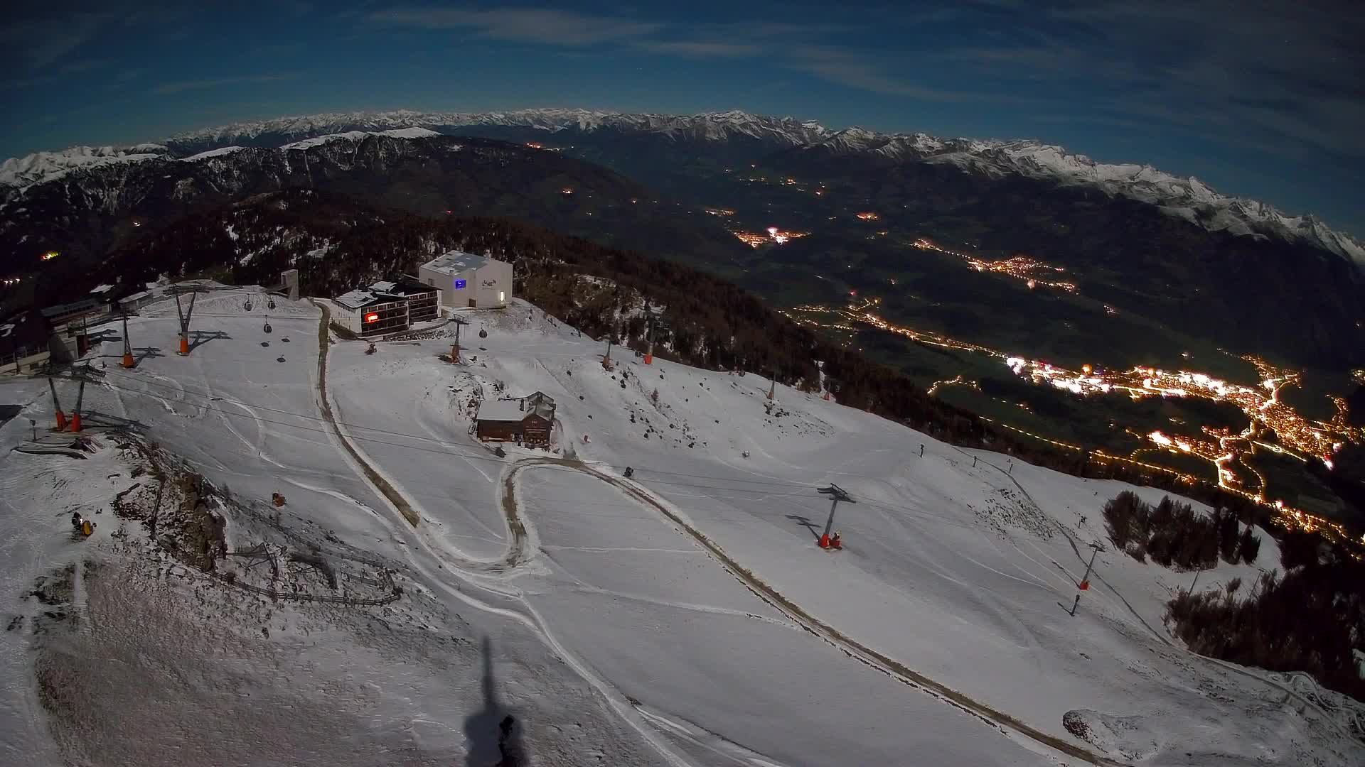 Kronplatz peak Ski resort | view to Bruneck