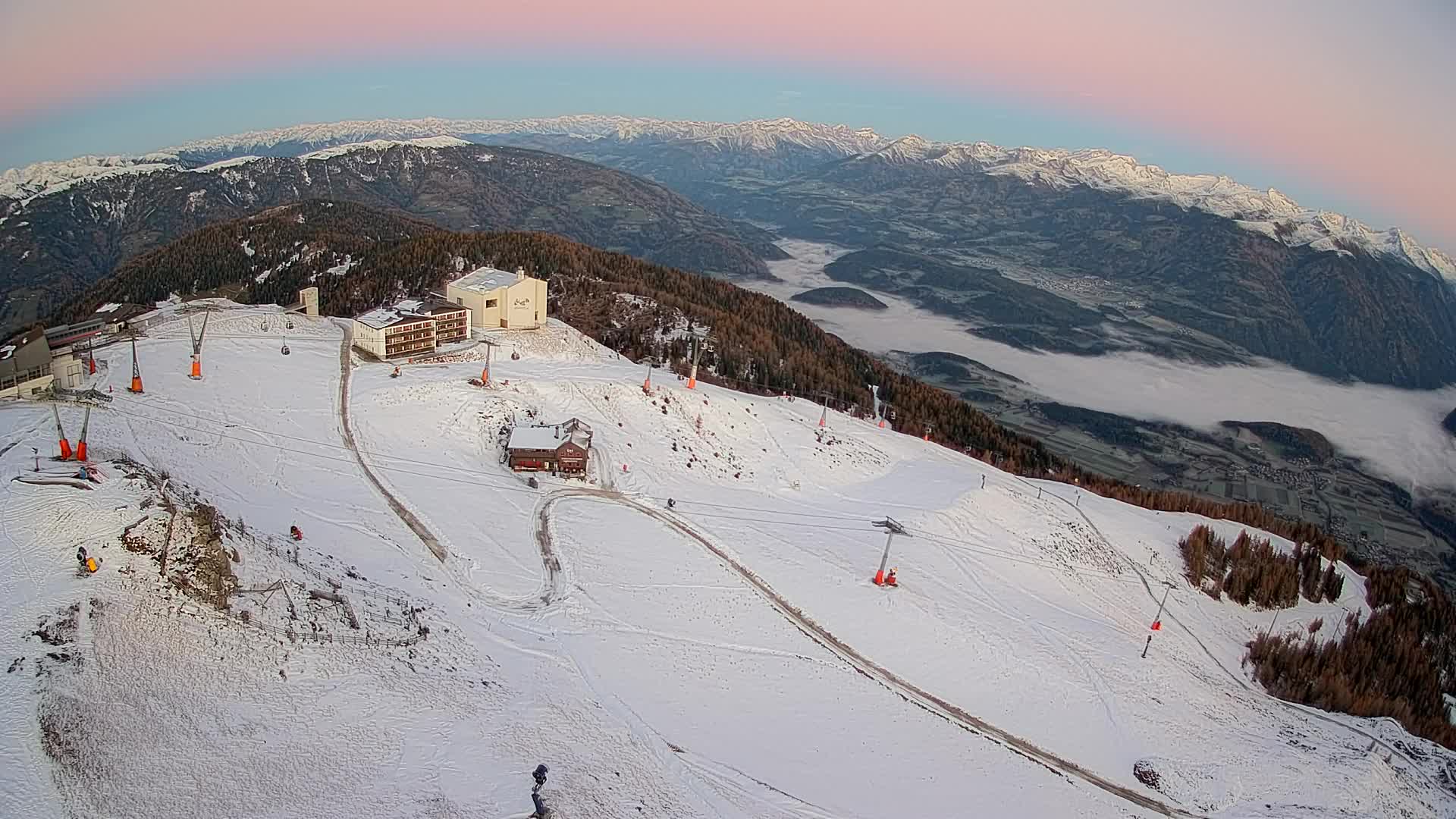 Stazione sciistica di Plan de Corones | vista su Brunico