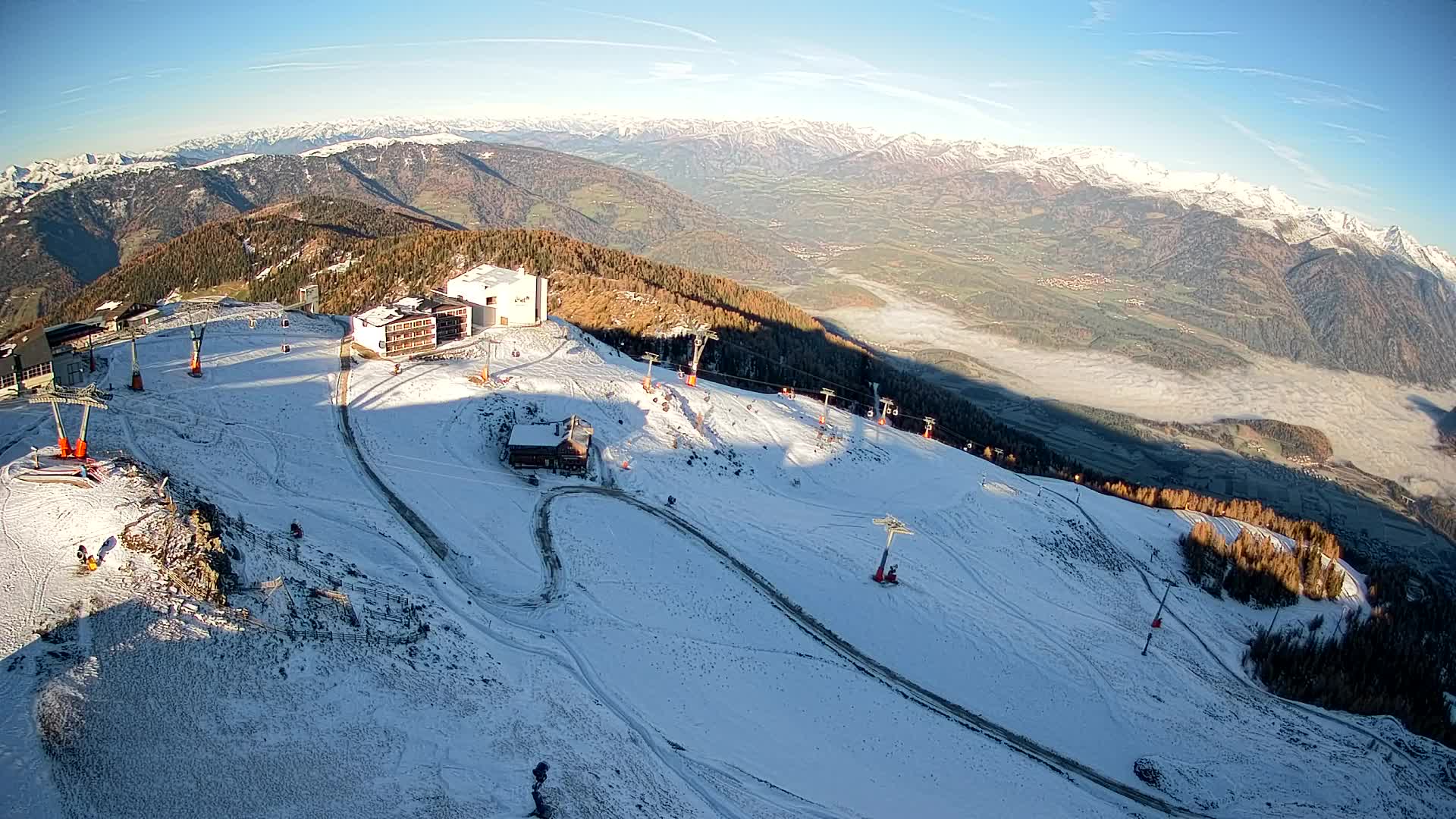Skigebiet Kronplatz Gipfel | Blick auf Bruneck