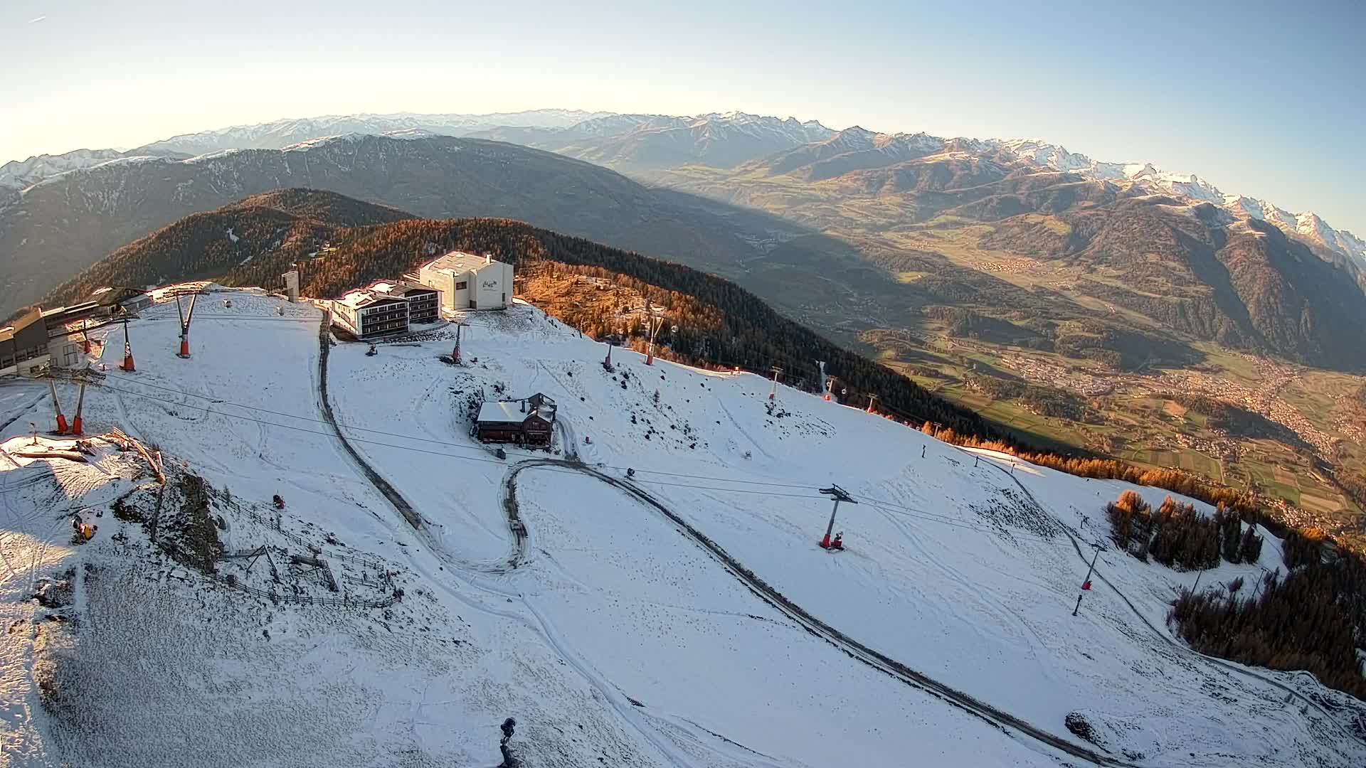 Stazione sciistica di Plan de Corones | vista su Brunico
