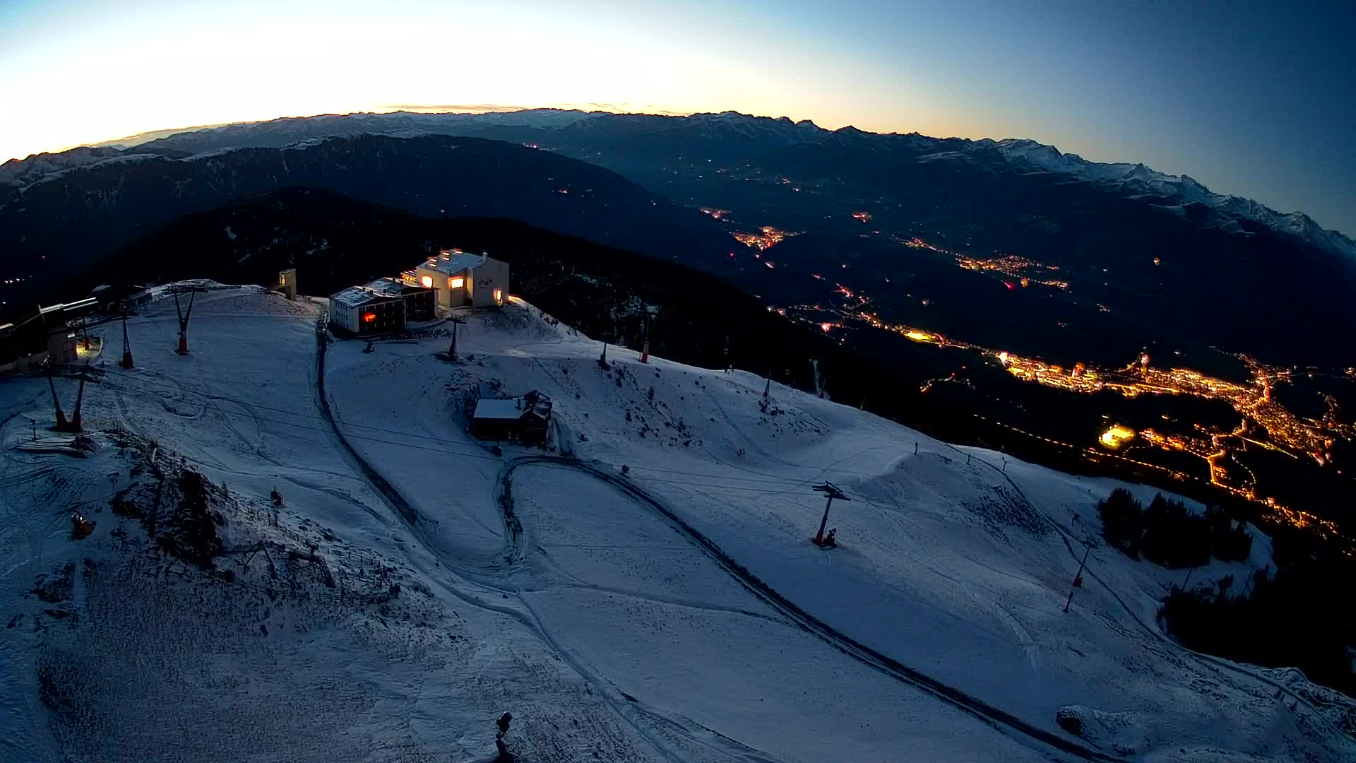 Smučišče Kronplatz – vrh | pogled na Bruneck