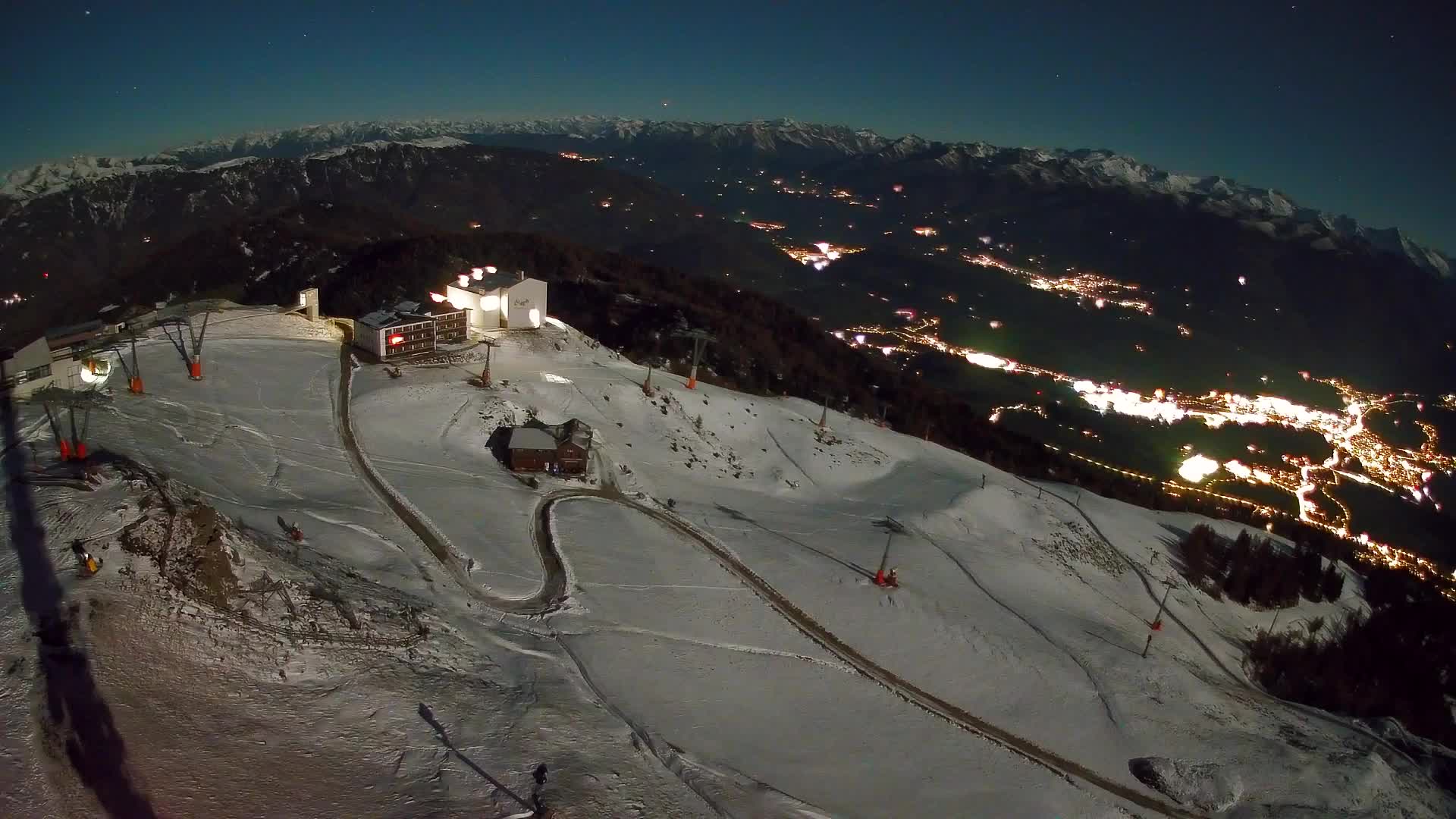 Kronplatz peak Ski resort | view to Bruneck