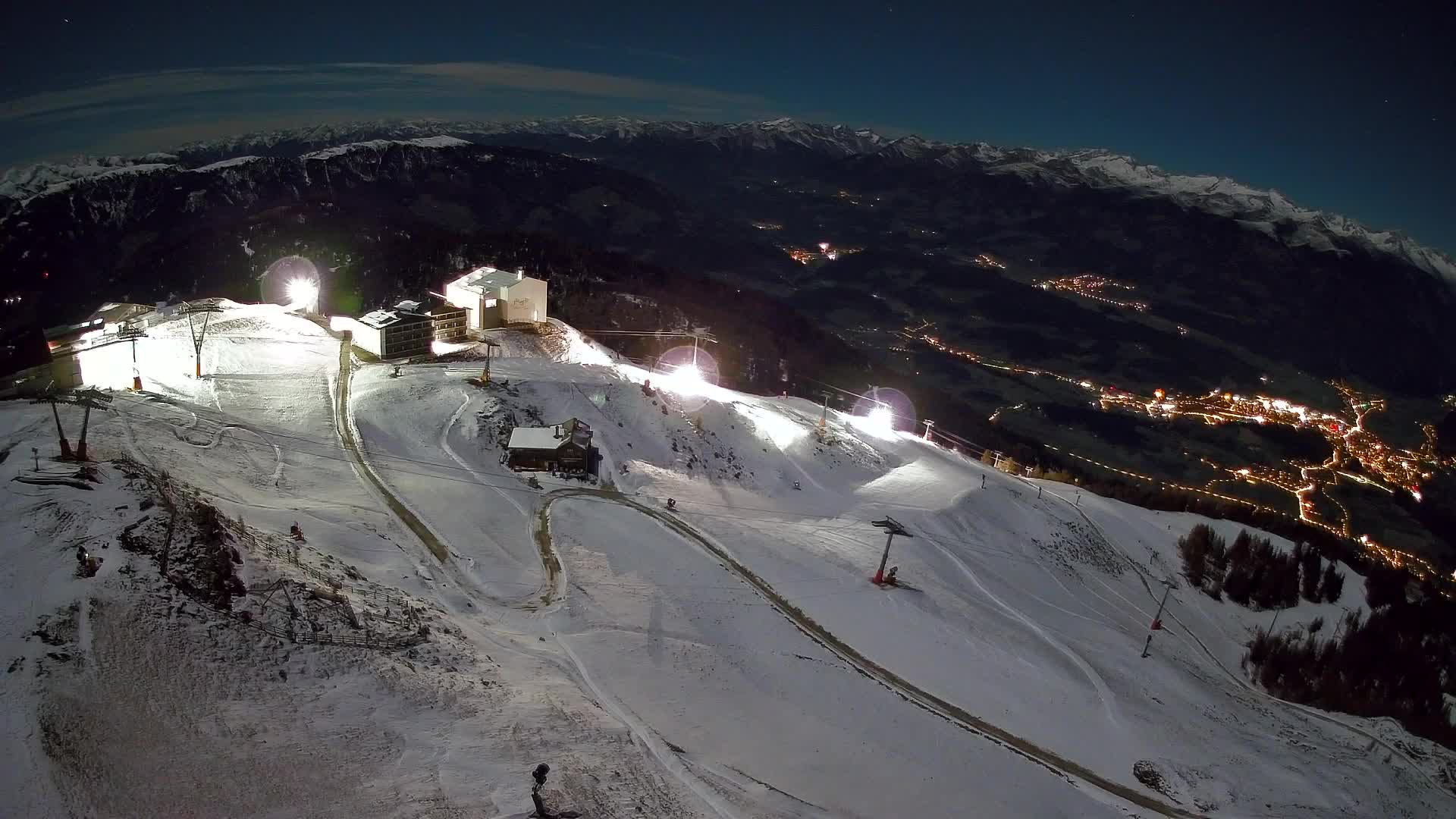 Kronplatz peak Ski resort | view to Bruneck