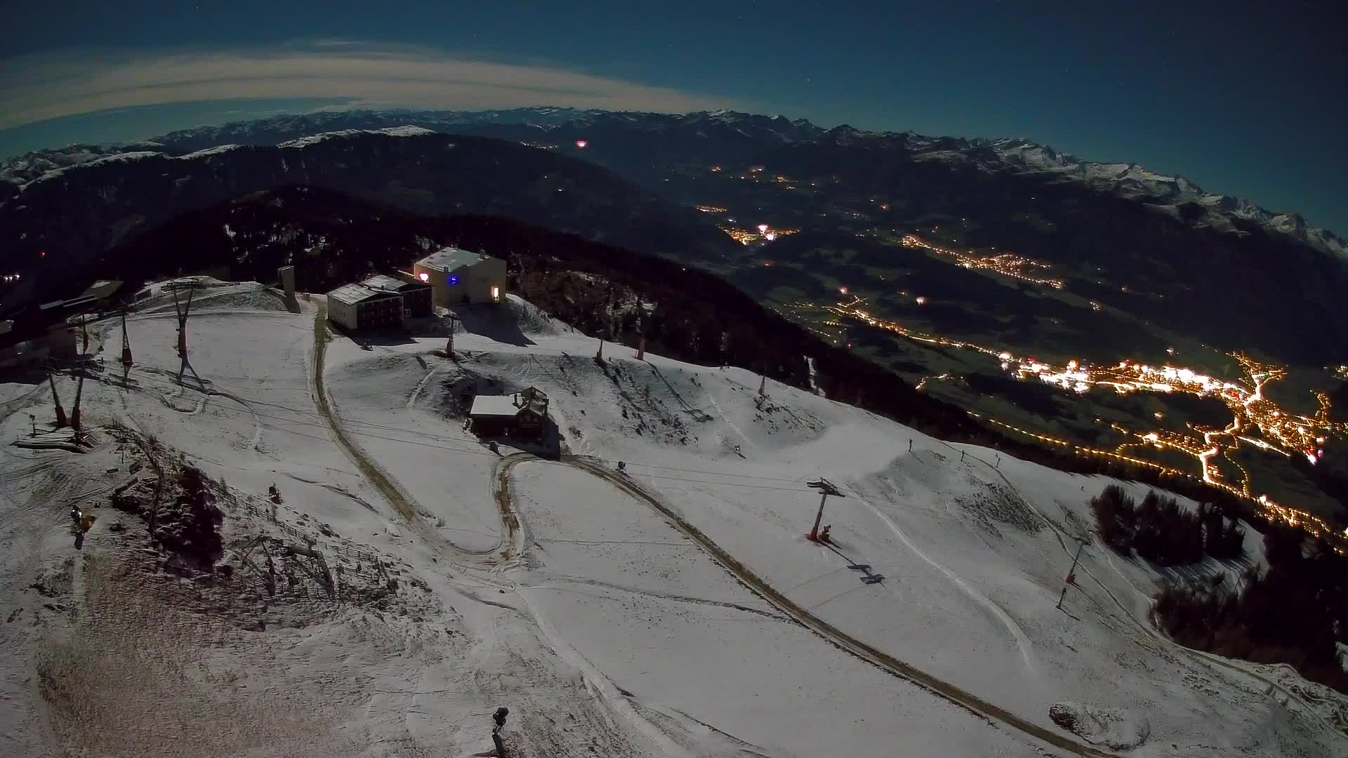Skigebiet Kronplatz Gipfel | Blick auf Bruneck