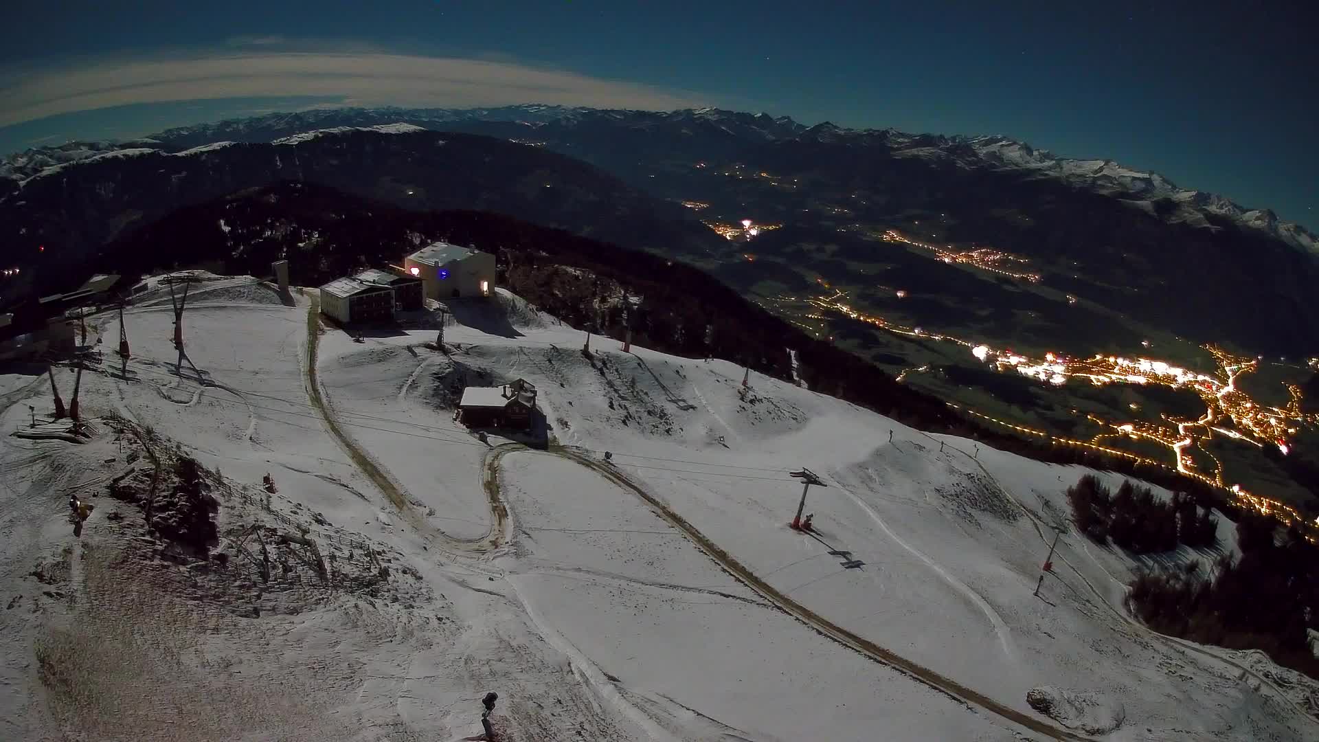 Skigebiet Kronplatz Gipfel | Blick auf Bruneck