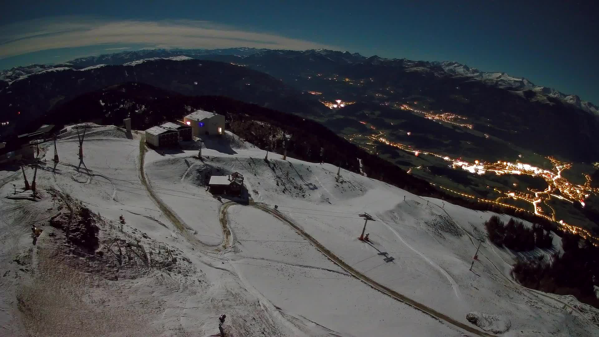 Skigebiet Kronplatz Gipfel | Blick auf Bruneck