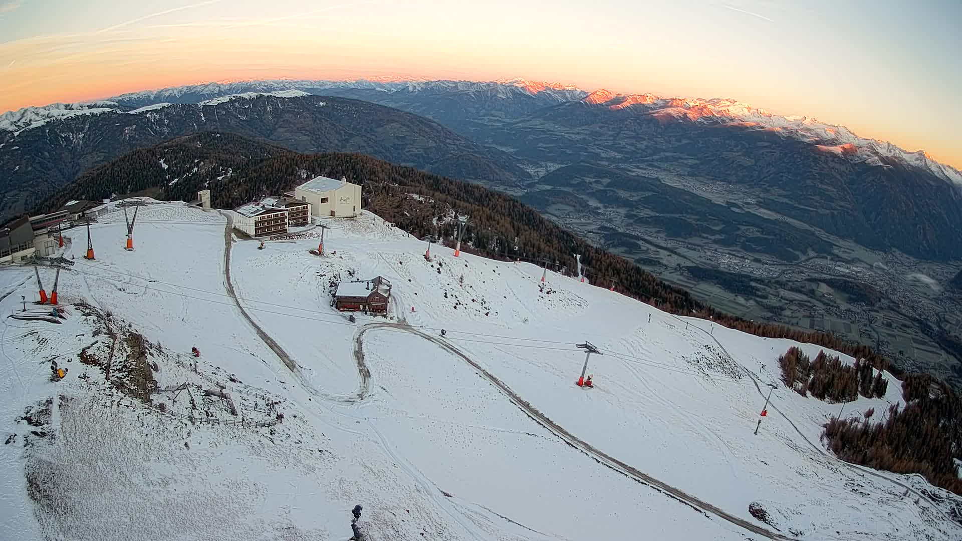 Station de ski Kronplatz sommet | vue sur Brunico