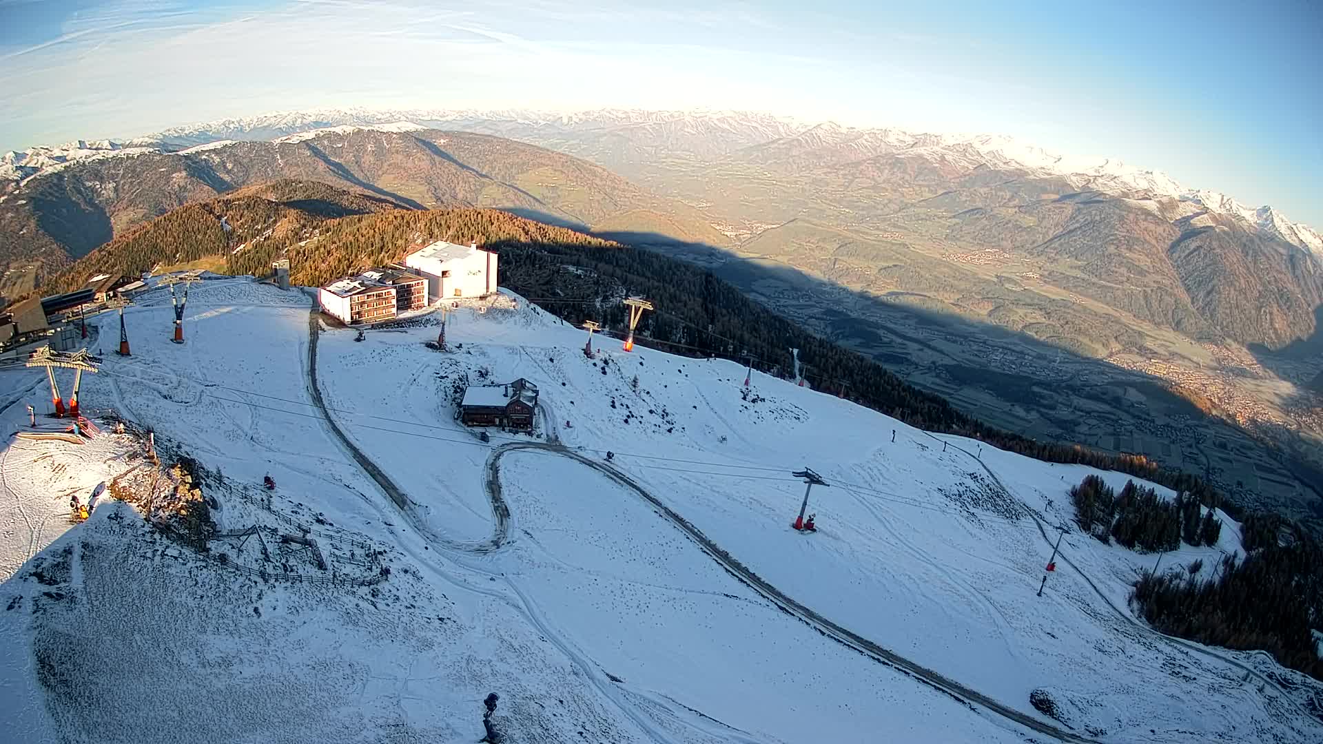 Station de ski Kronplatz sommet | vue sur Brunico