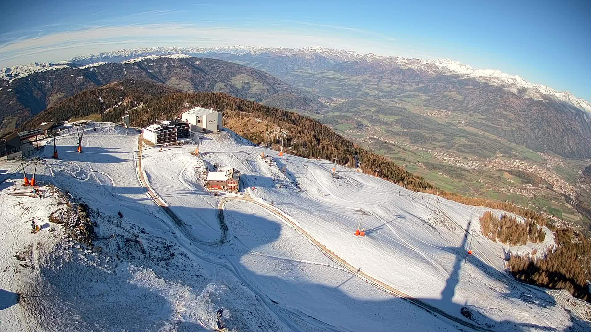 Skigebiet Kronplatz Gipfel | Blick auf Bruneck