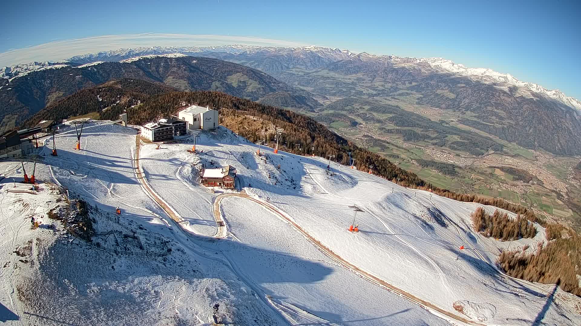 Station de ski Kronplatz sommet | vue sur Brunico