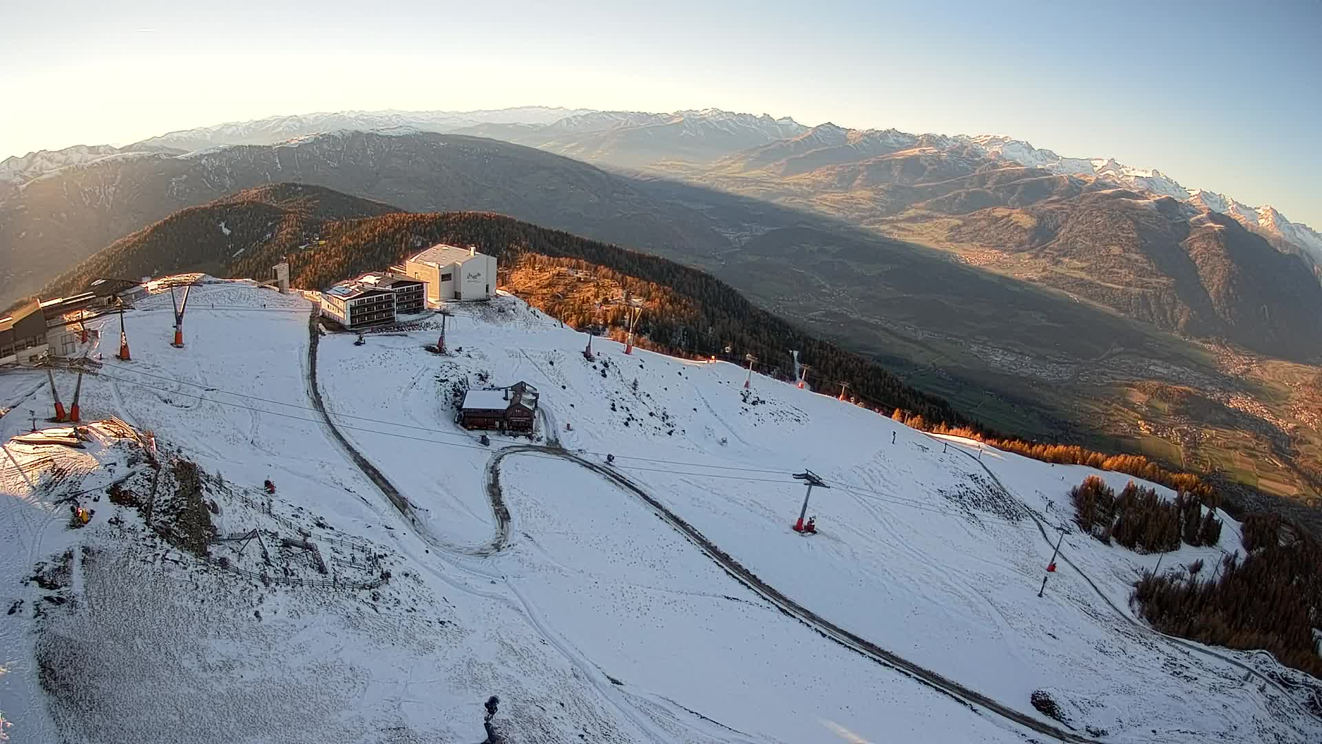 Smučišče Kronplatz – vrh | pogled na Bruneck