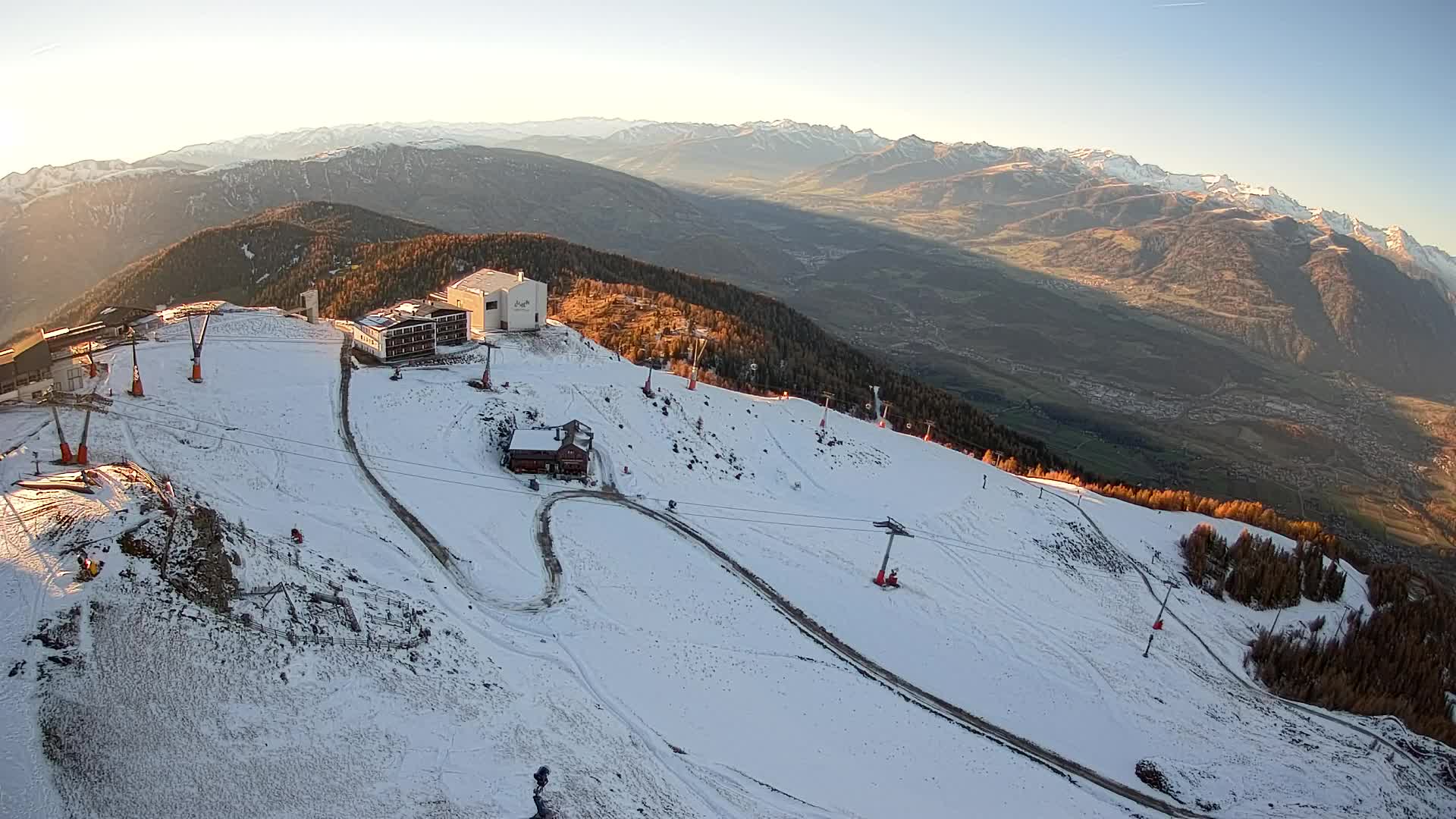 Kronplatz peak Ski resort | view to Bruneck