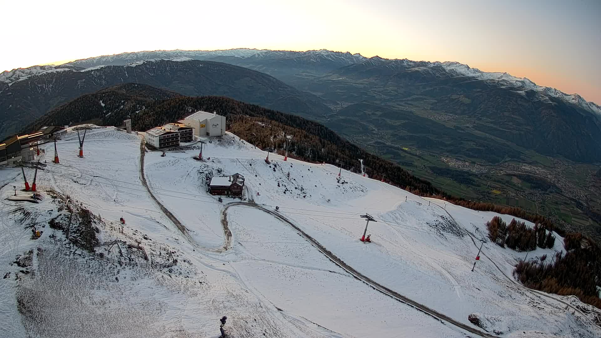 Smučišče Kronplatz – vrh | pogled na Bruneck