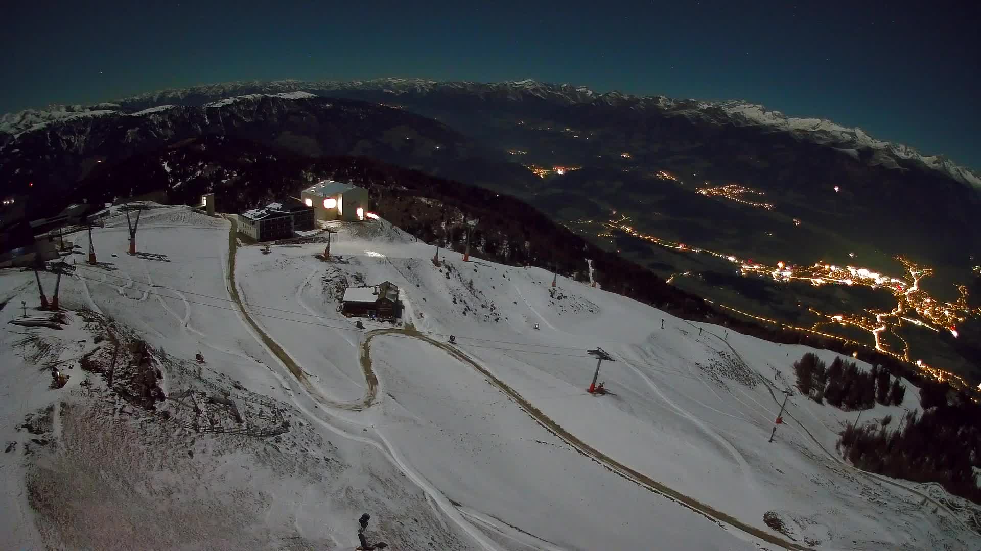 Station de ski Kronplatz sommet | vue sur Brunico