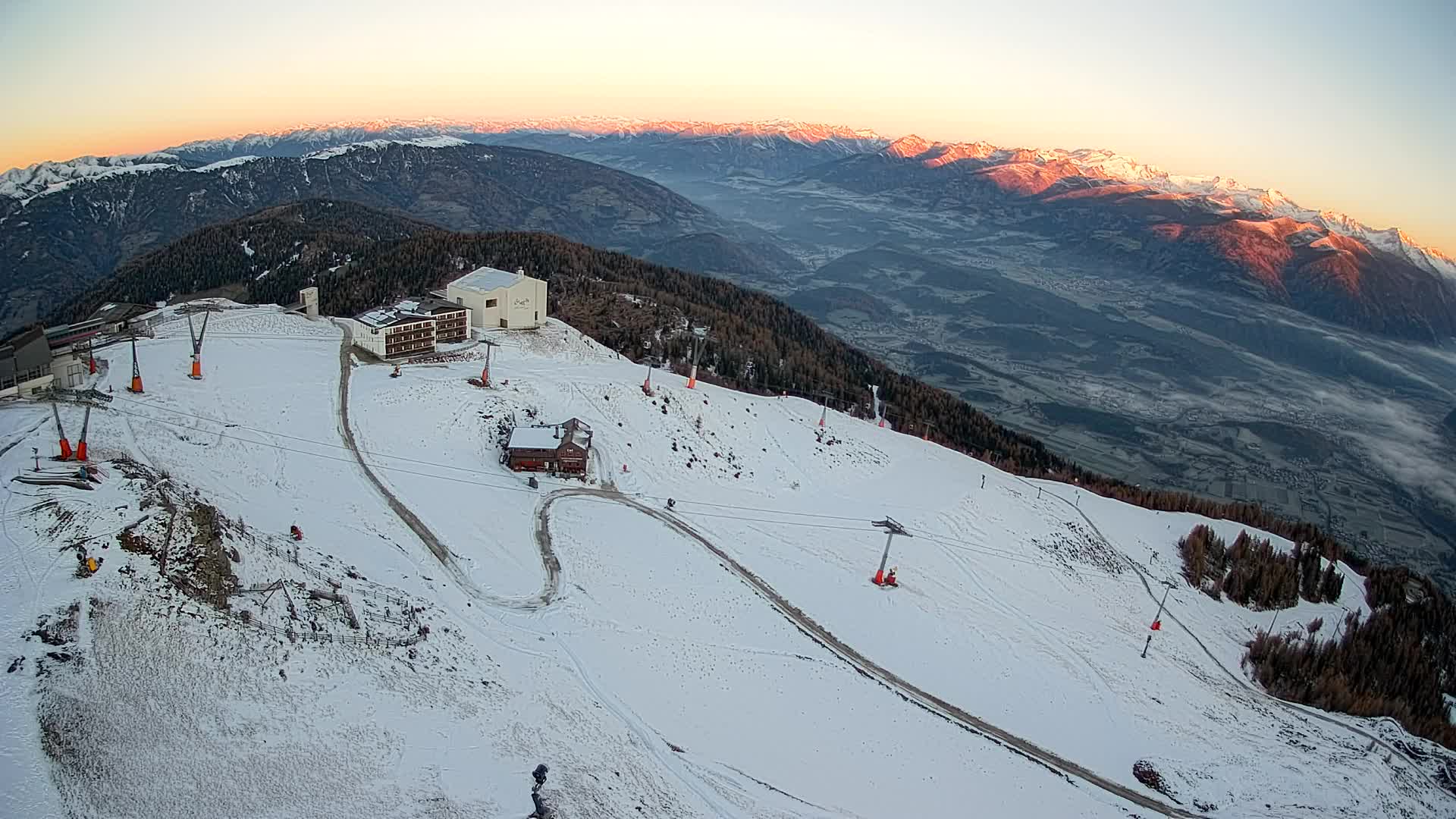 Station de ski Kronplatz sommet | vue sur Brunico