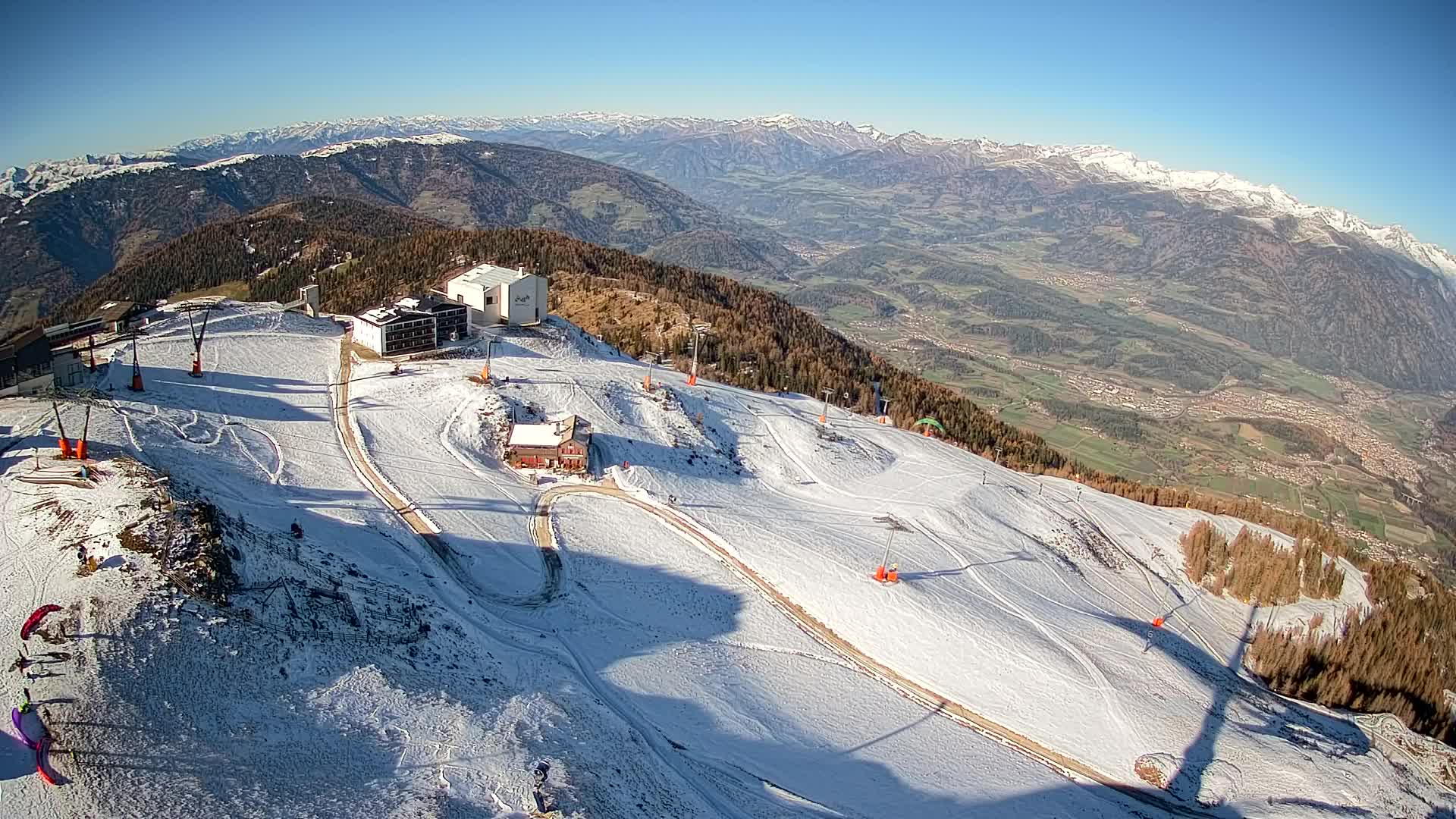 Stazione sciistica di Plan de Corones | vista su Brunico