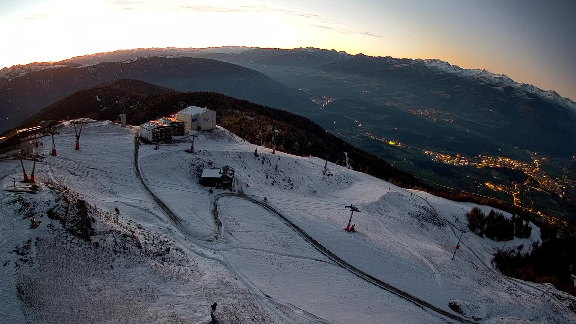 Station de ski Kronplatz sommet | vue sur Brunico