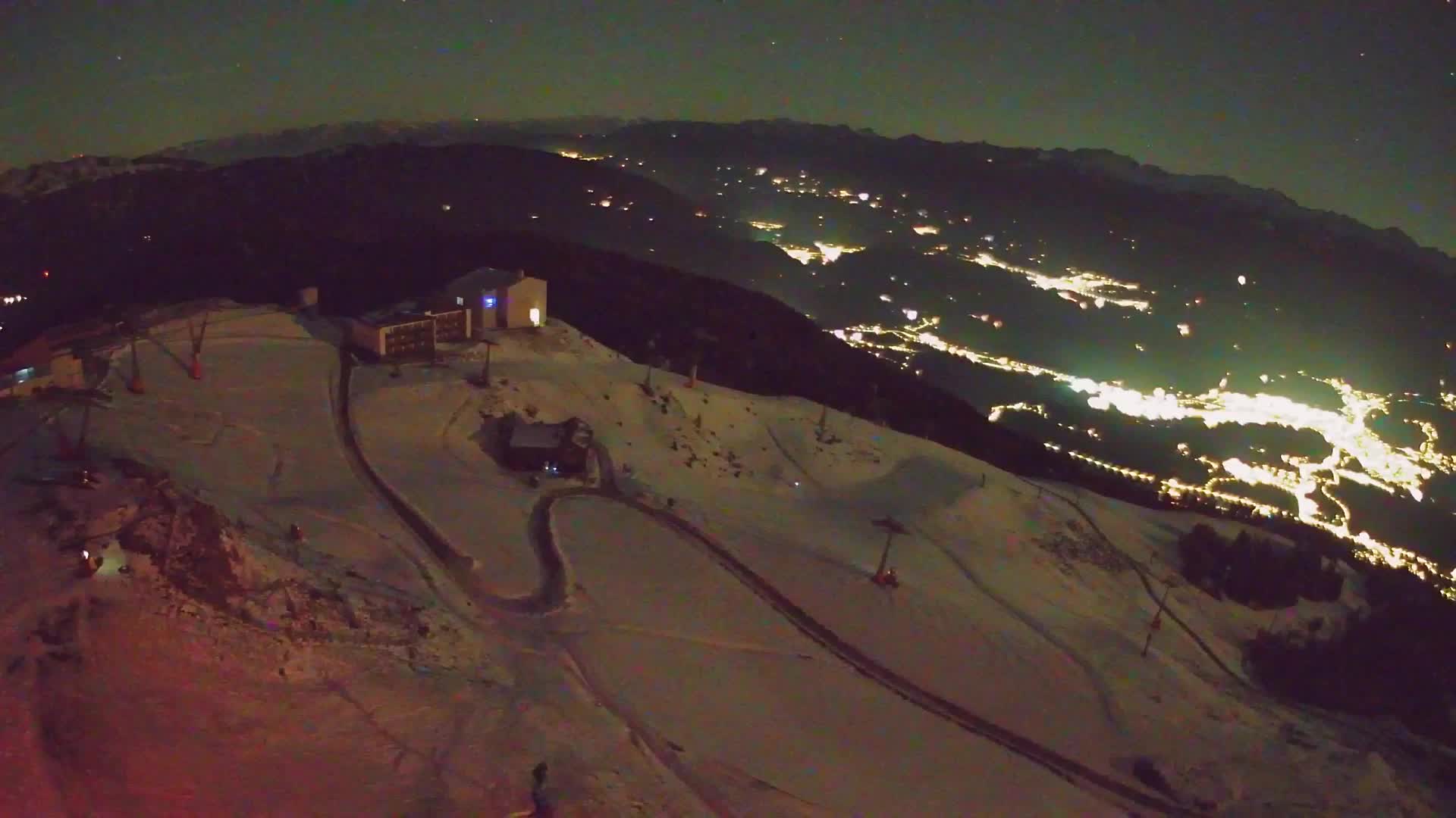 Kronplatz peak Ski resort | view to Bruneck