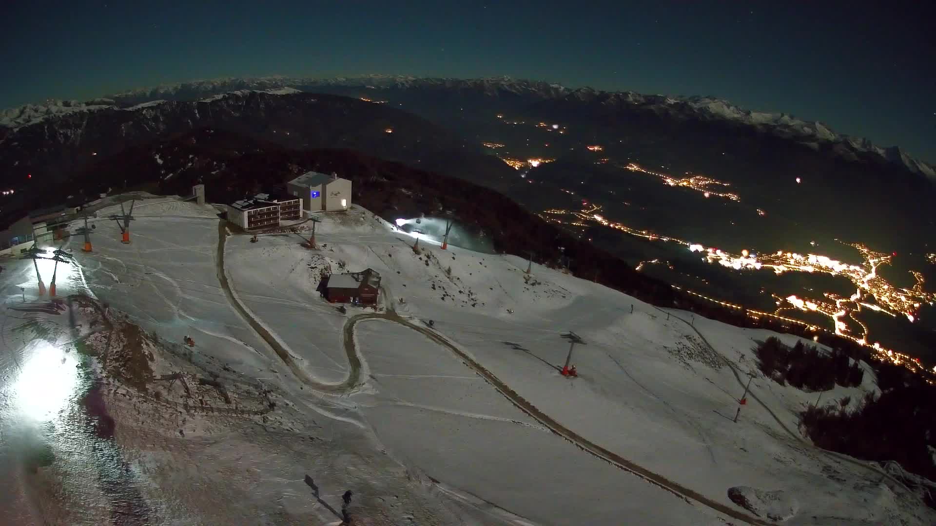 Stazione sciistica di Plan de Corones | vista su Brunico