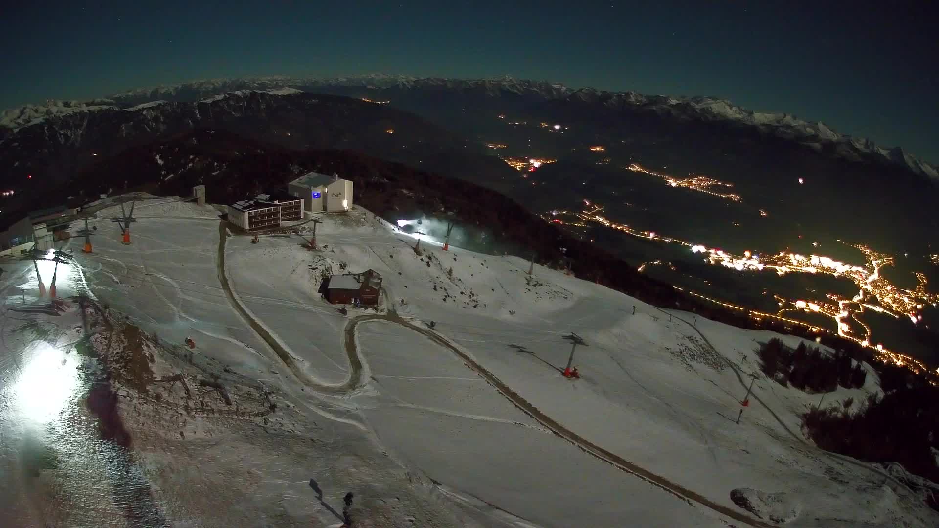 Stazione sciistica di Plan de Corones | vista su Brunico
