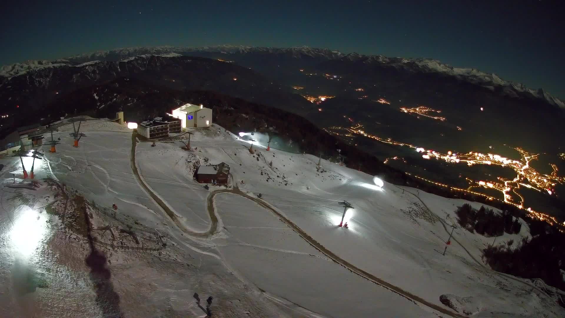 Stazione sciistica di Plan de Corones | vista su Brunico