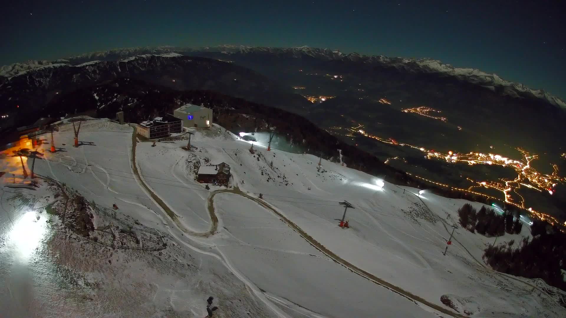 Kronplatz peak Ski resort | view to Bruneck
