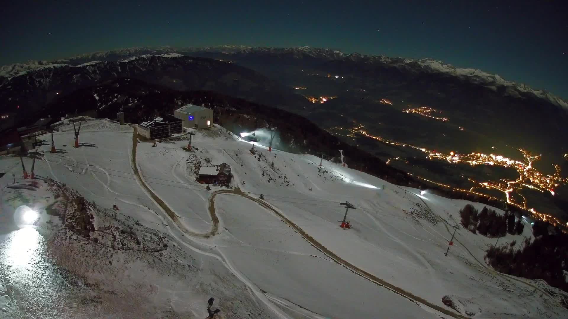 Stazione sciistica di Plan de Corones | vista su Brunico