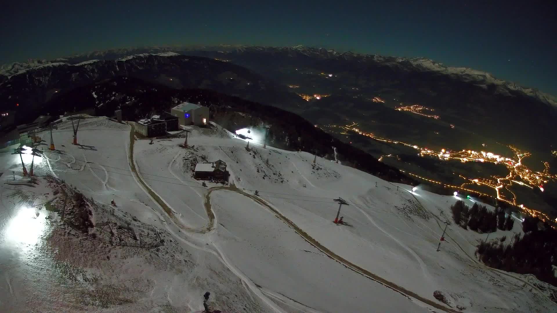 Kronplatz peak Ski resort | view to Bruneck