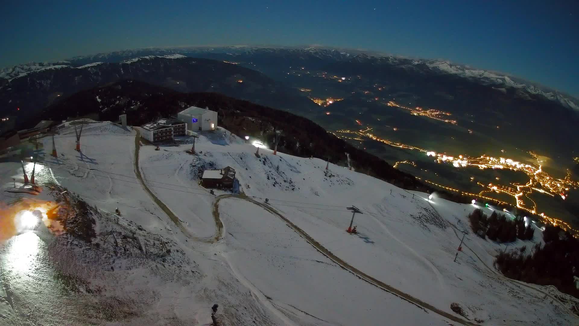 Kronplatz peak Ski resort | view to Bruneck