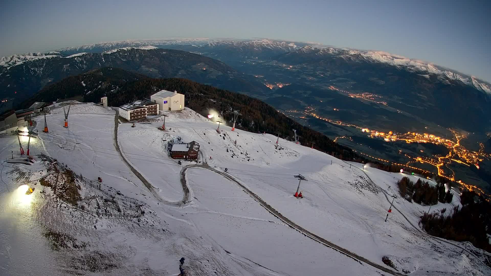 Smučišče Kronplatz – vrh | pogled na Bruneck