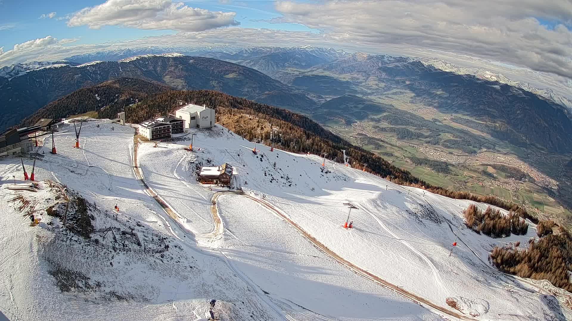 Skigebiet Kronplatz Gipfel | Blick auf Bruneck
