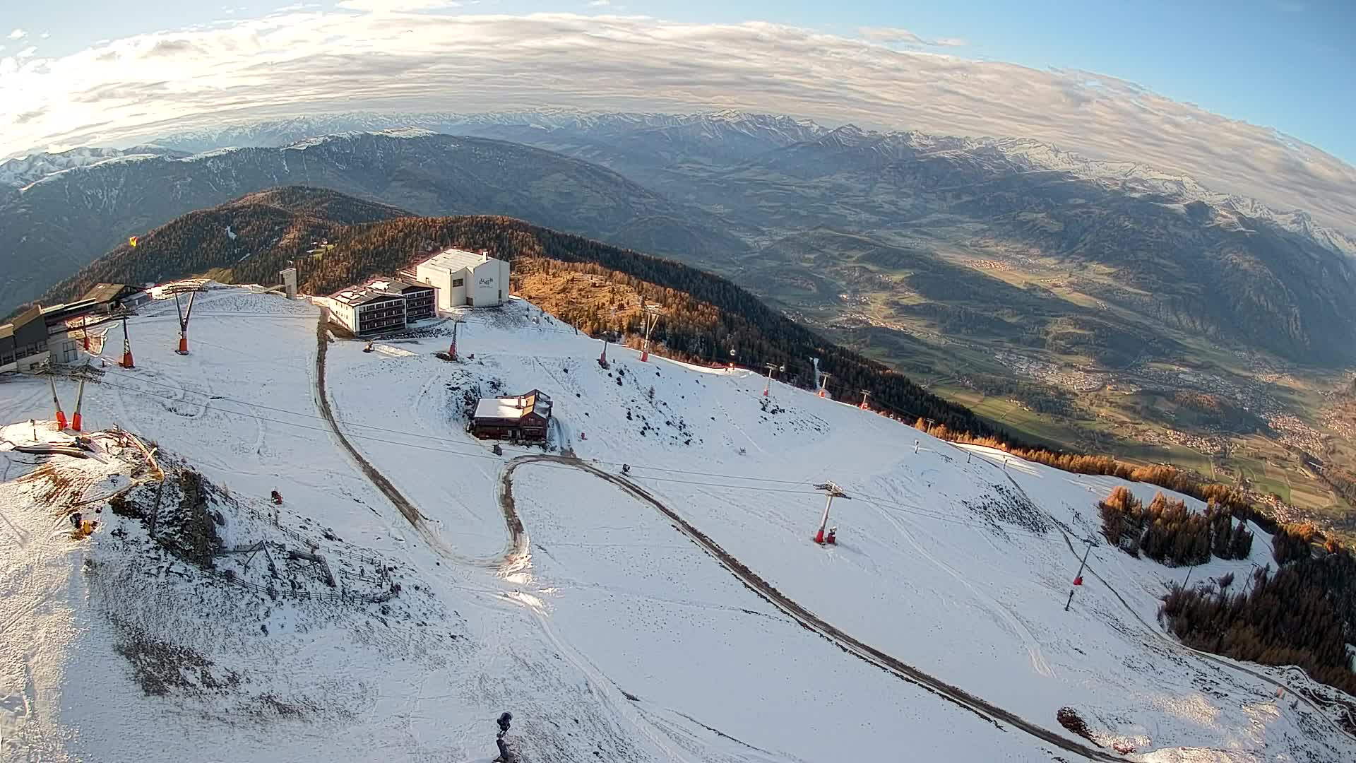 Stazione sciistica di Plan de Corones | vista su Brunico