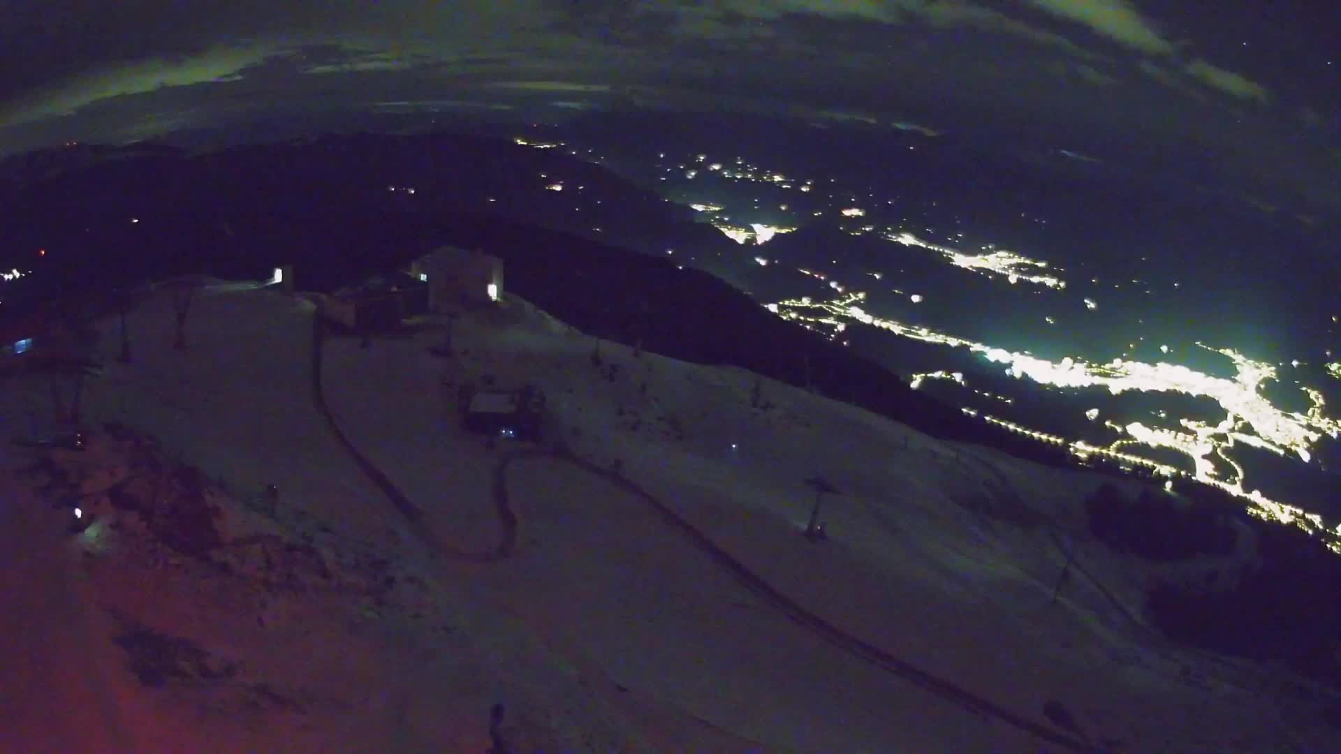 Kronplatz peak Ski resort | view to Bruneck