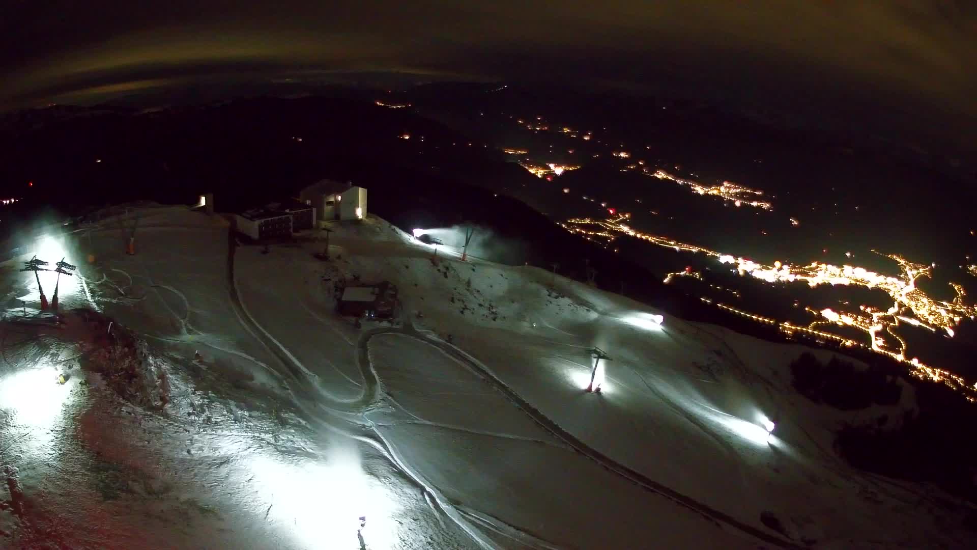 Stazione sciistica di Plan de Corones | vista su Brunico