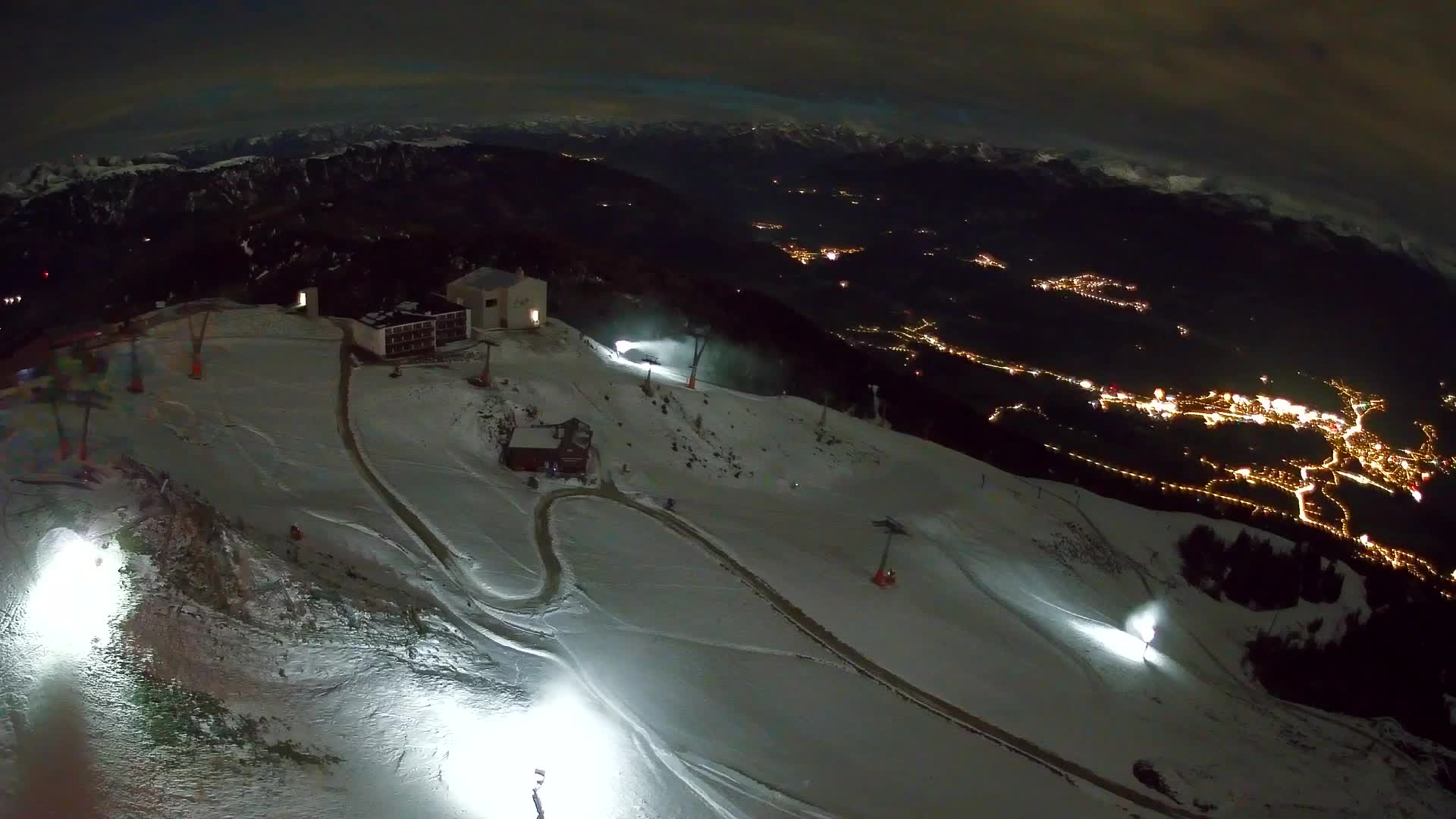 Station de ski Kronplatz sommet | vue sur Brunico