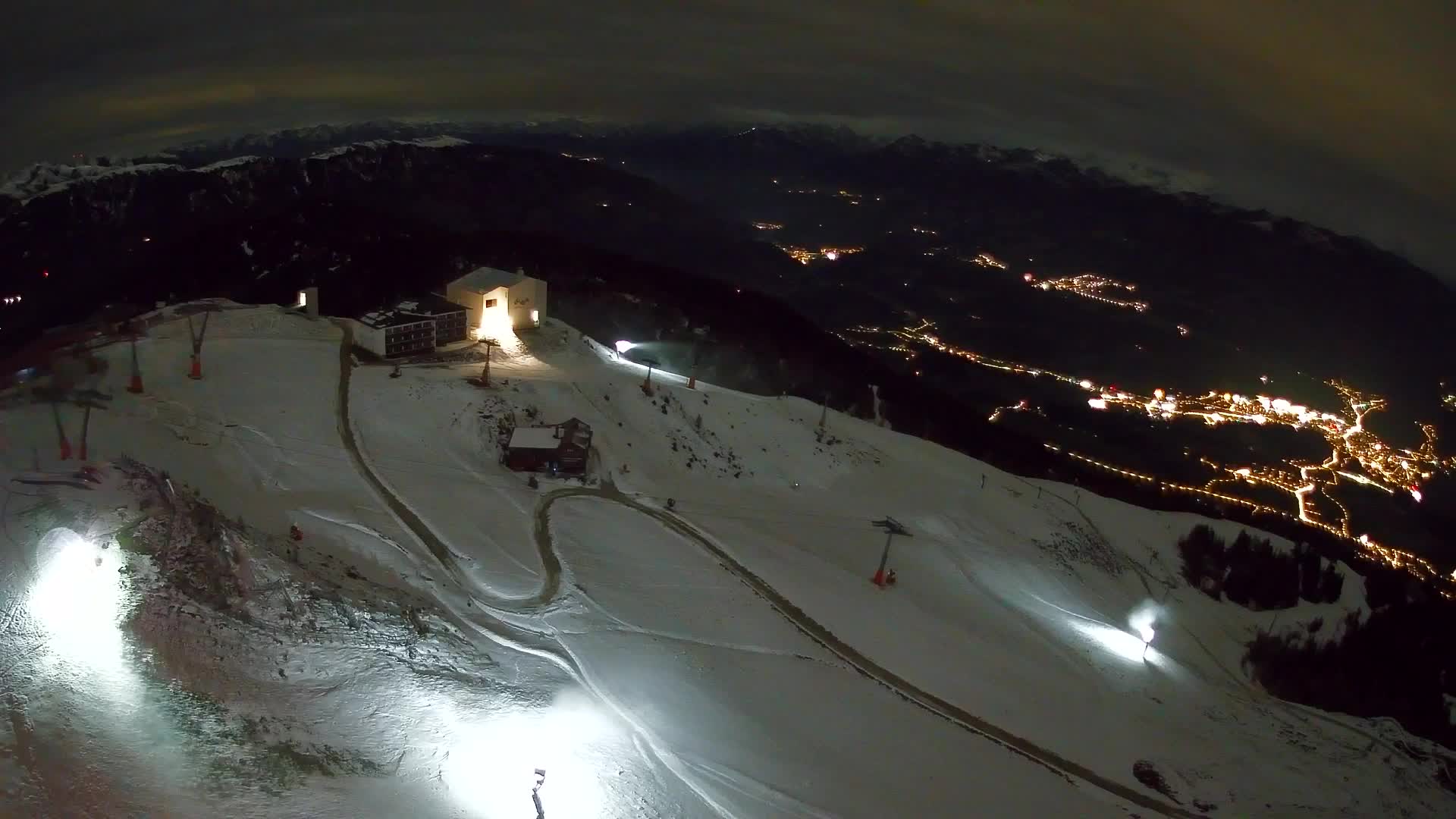 Smučišče Kronplatz – vrh | pogled na Bruneck