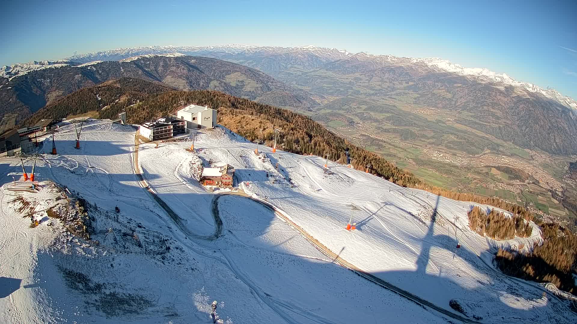 Skigebiet Kronplatz Gipfel | Blick auf Bruneck